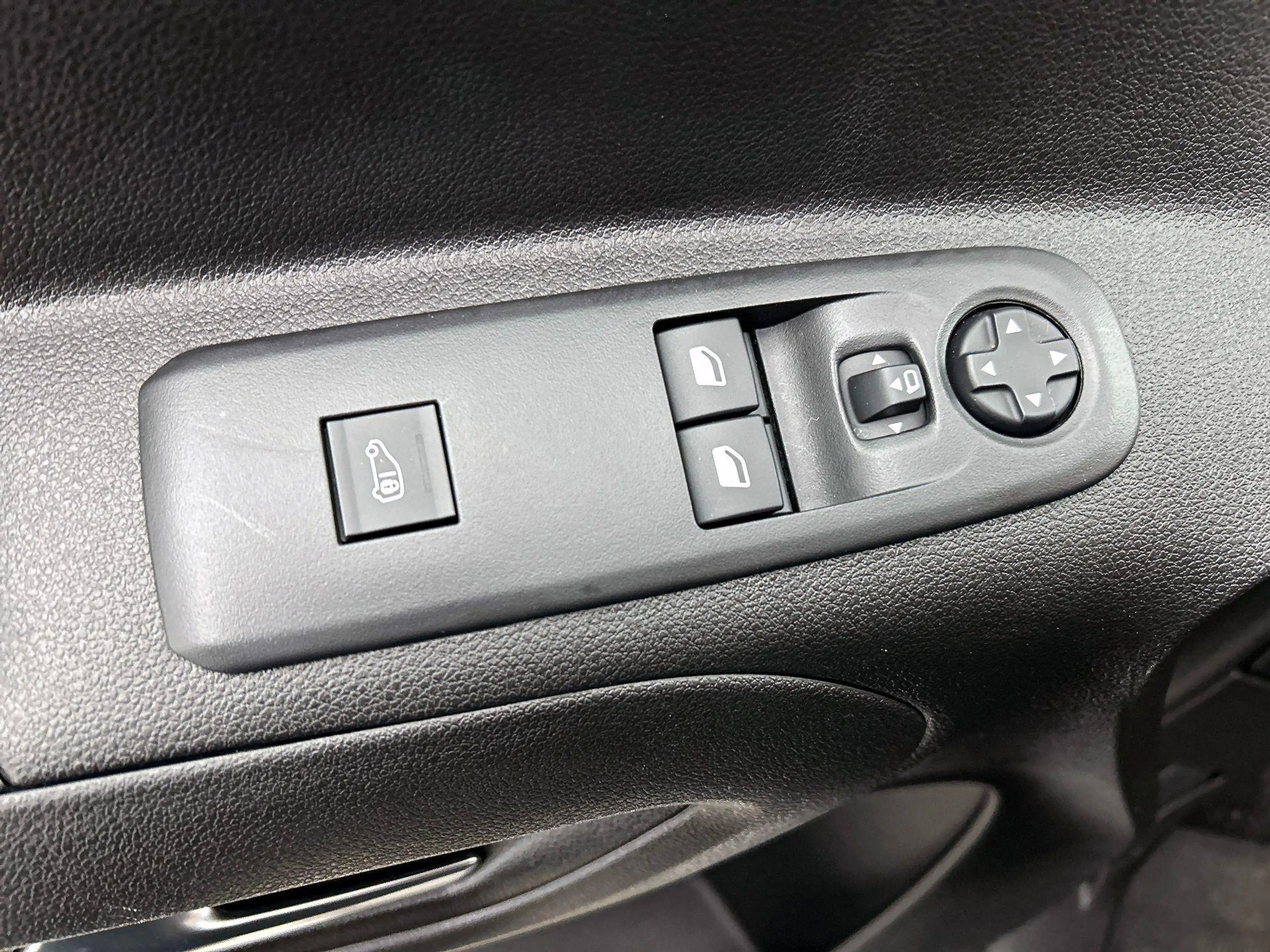 Opel Combo 130pk L1 Automaat Apple Carplay Trekhaak Parkeerse — photo 33