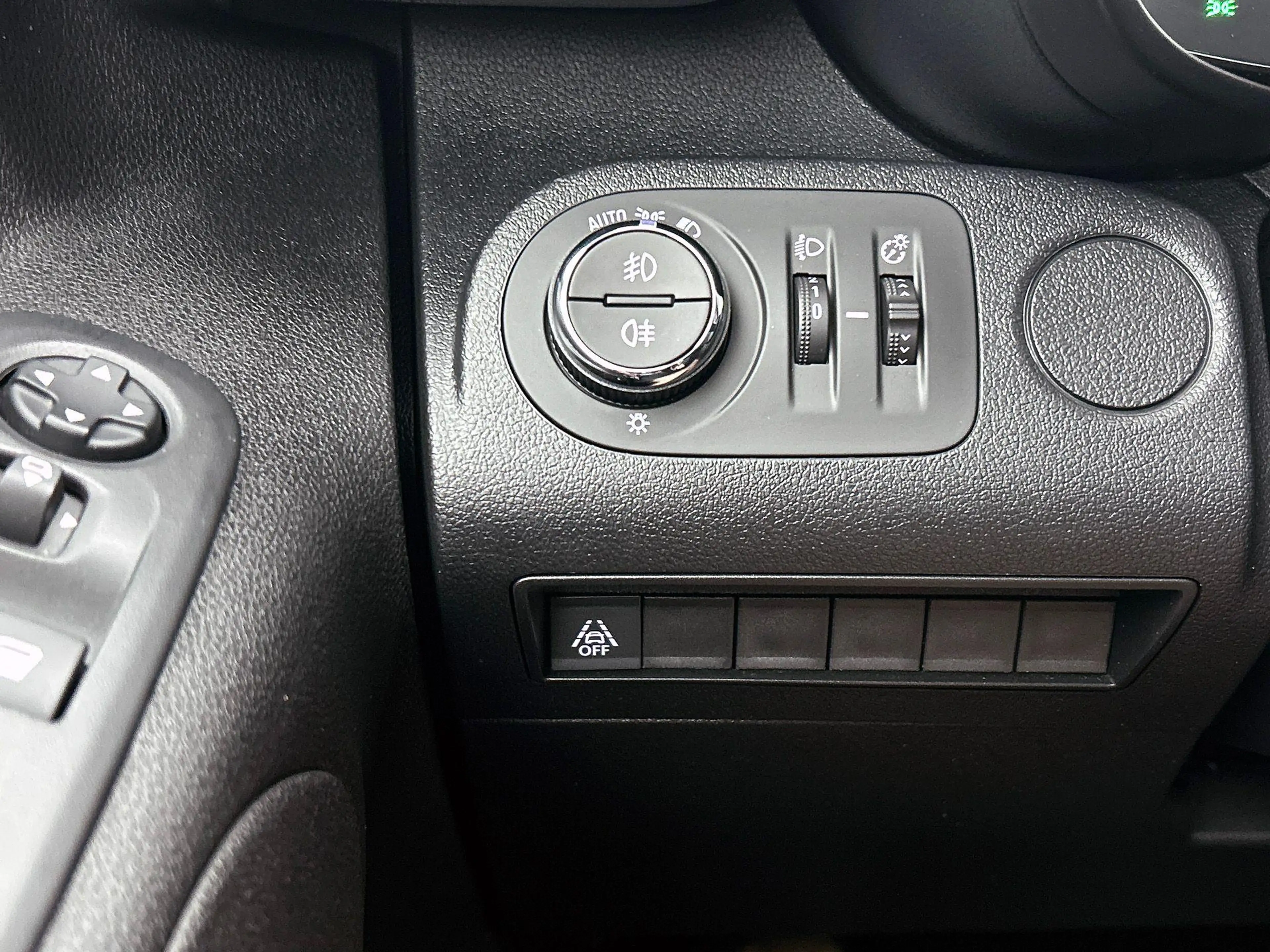 Opel Combo 130pk L1 Automaat Apple Carplay Trekhaak Parkeerse — photo 27