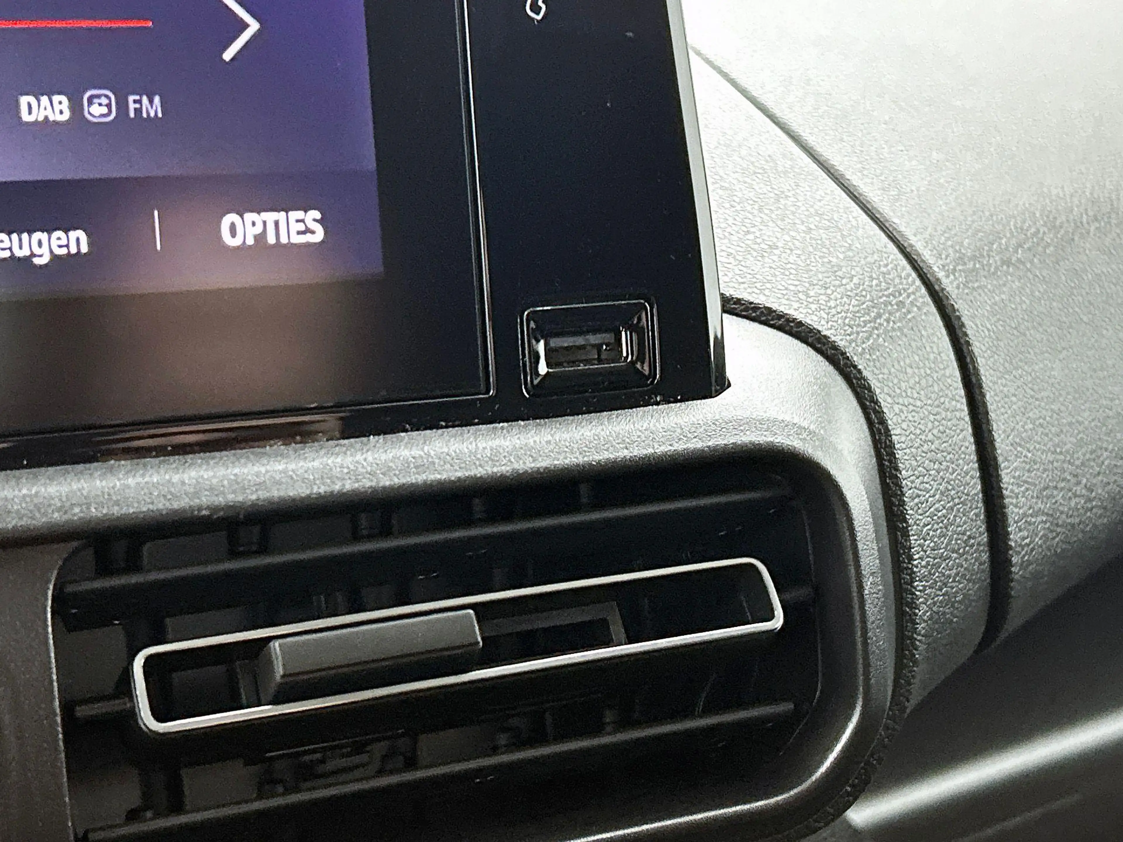 Opel Combo 130pk L1 Automaat Apple Carplay Trekhaak Parkeerse — photo 35