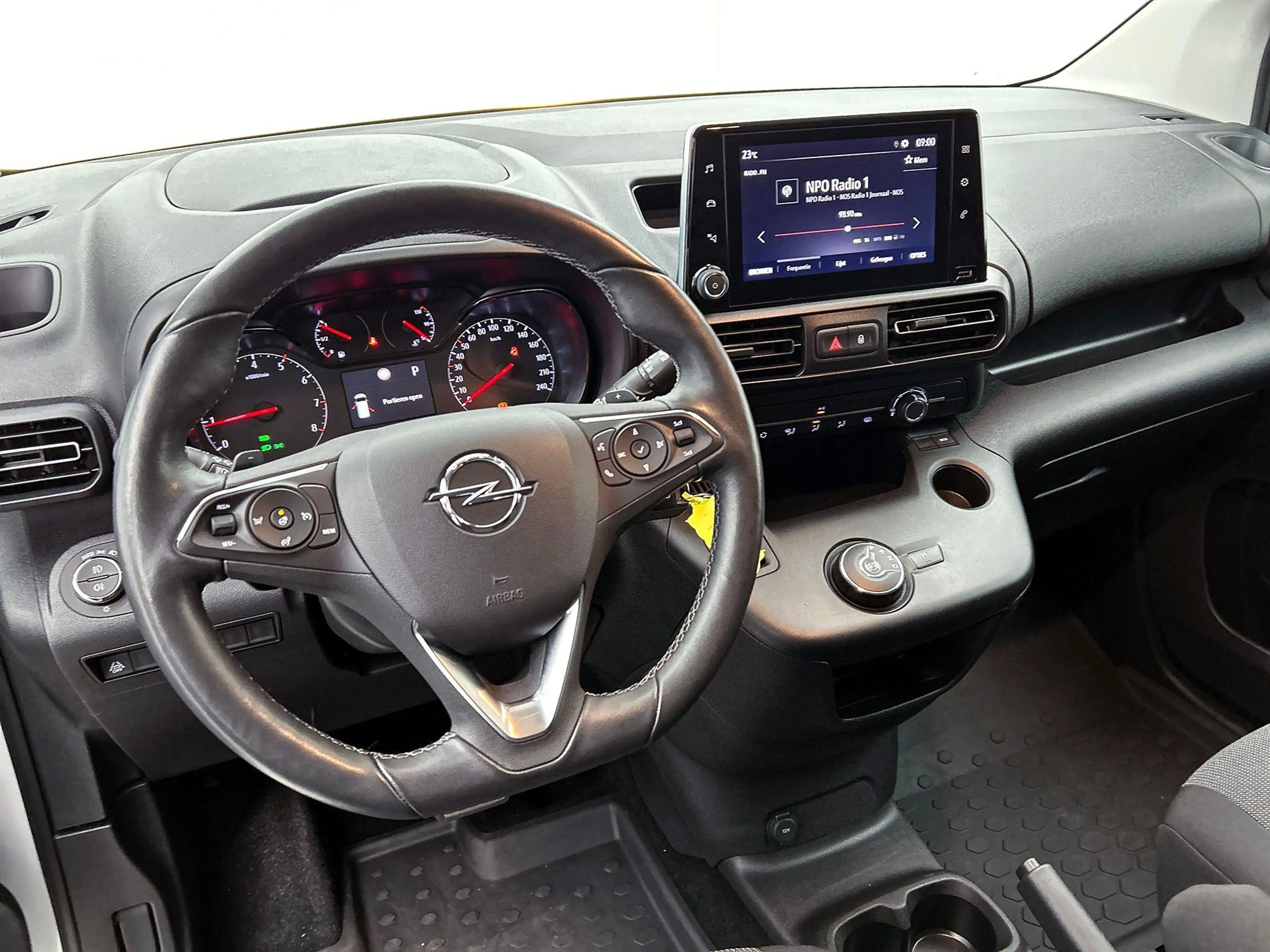 Opel Combo 130pk L1 Automaat Apple Carplay Trekhaak Parkeerse — photo 23