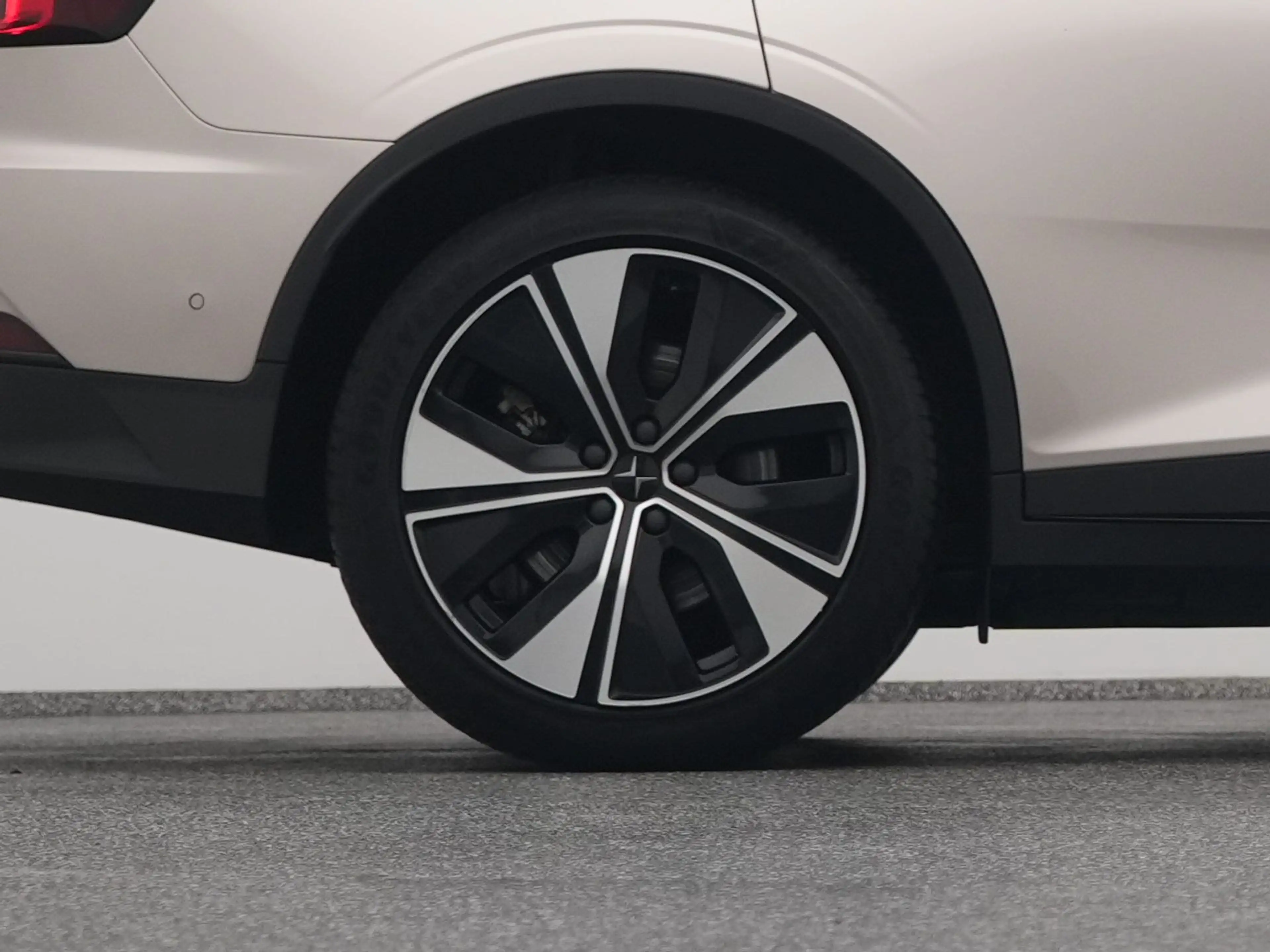 Polestar 2 Long Range Single Motor 78 kWh | 360° | ADAPTIVE | — photo 42