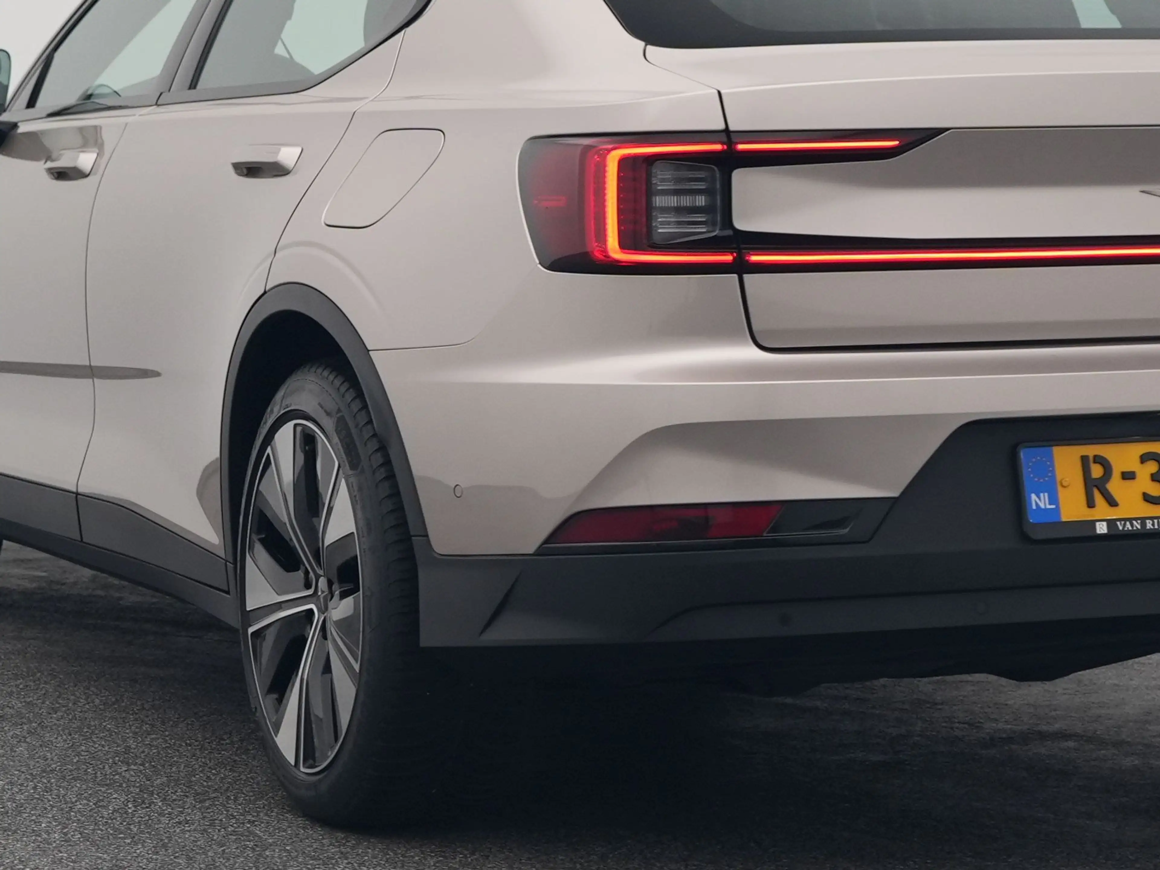 Polestar 2 Long Range Single Motor 78 kWh | 360° | ADAPTIVE | — photo 19