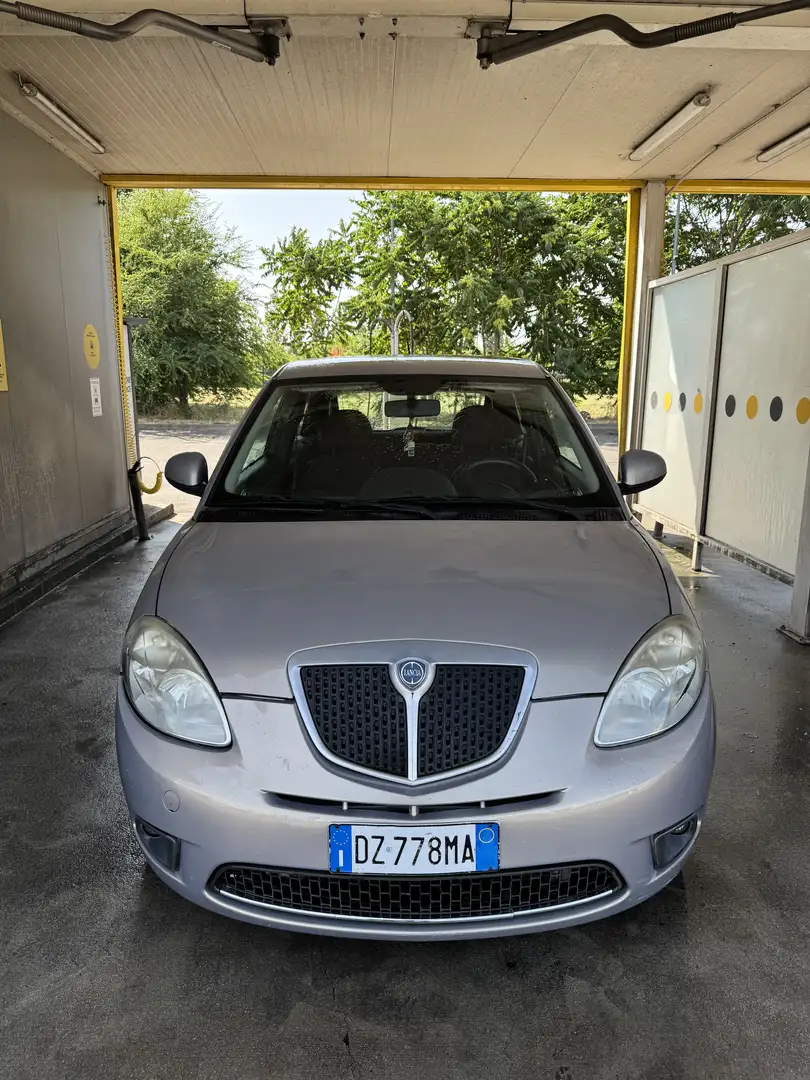 Lancia Ypsilon Lancia Ypsilon 1.2 Benzina - 2