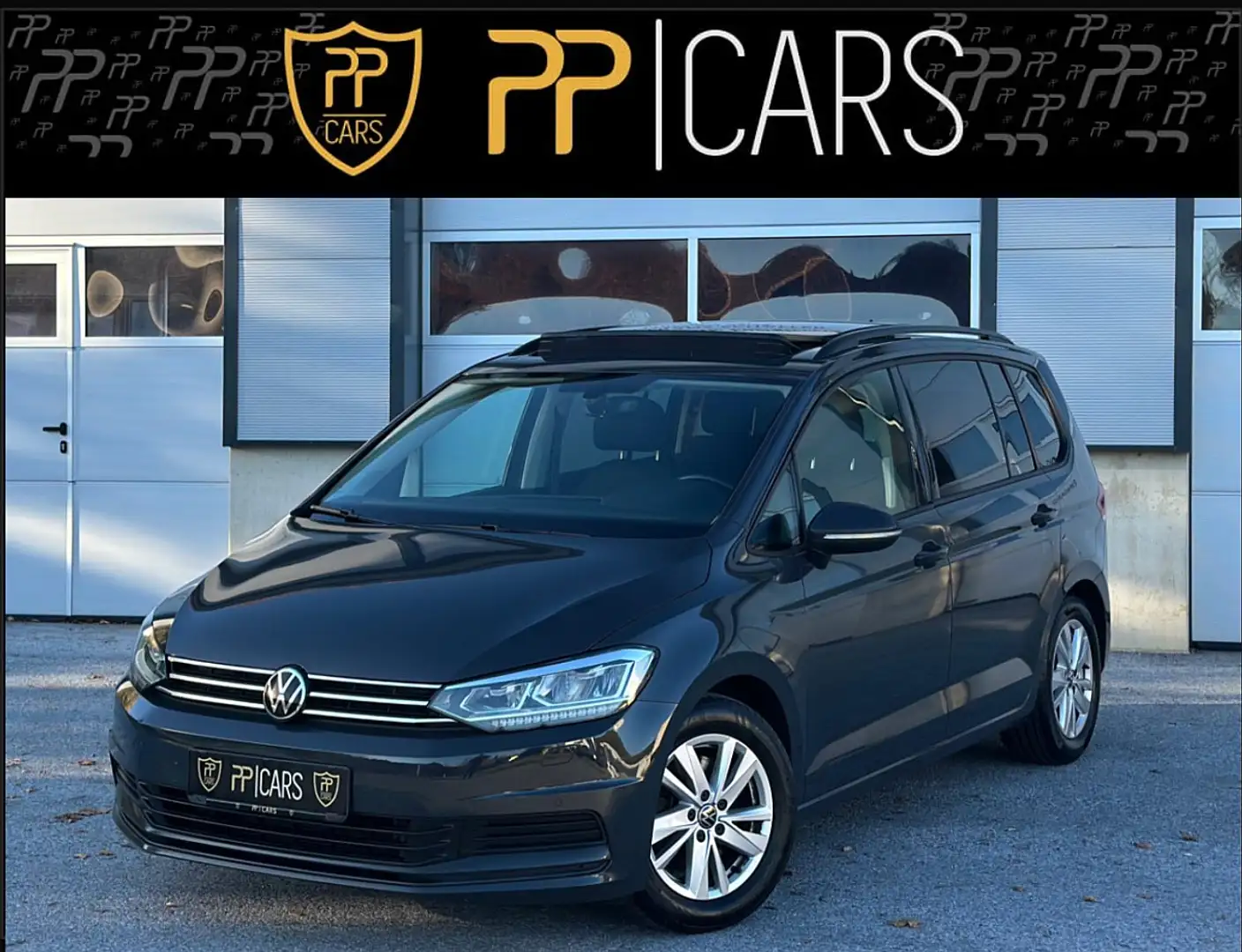 Volkswagen Touran Sky 2,0 SCR TDI DSG *Panorama/Glasschiebedach /... Grau - 1