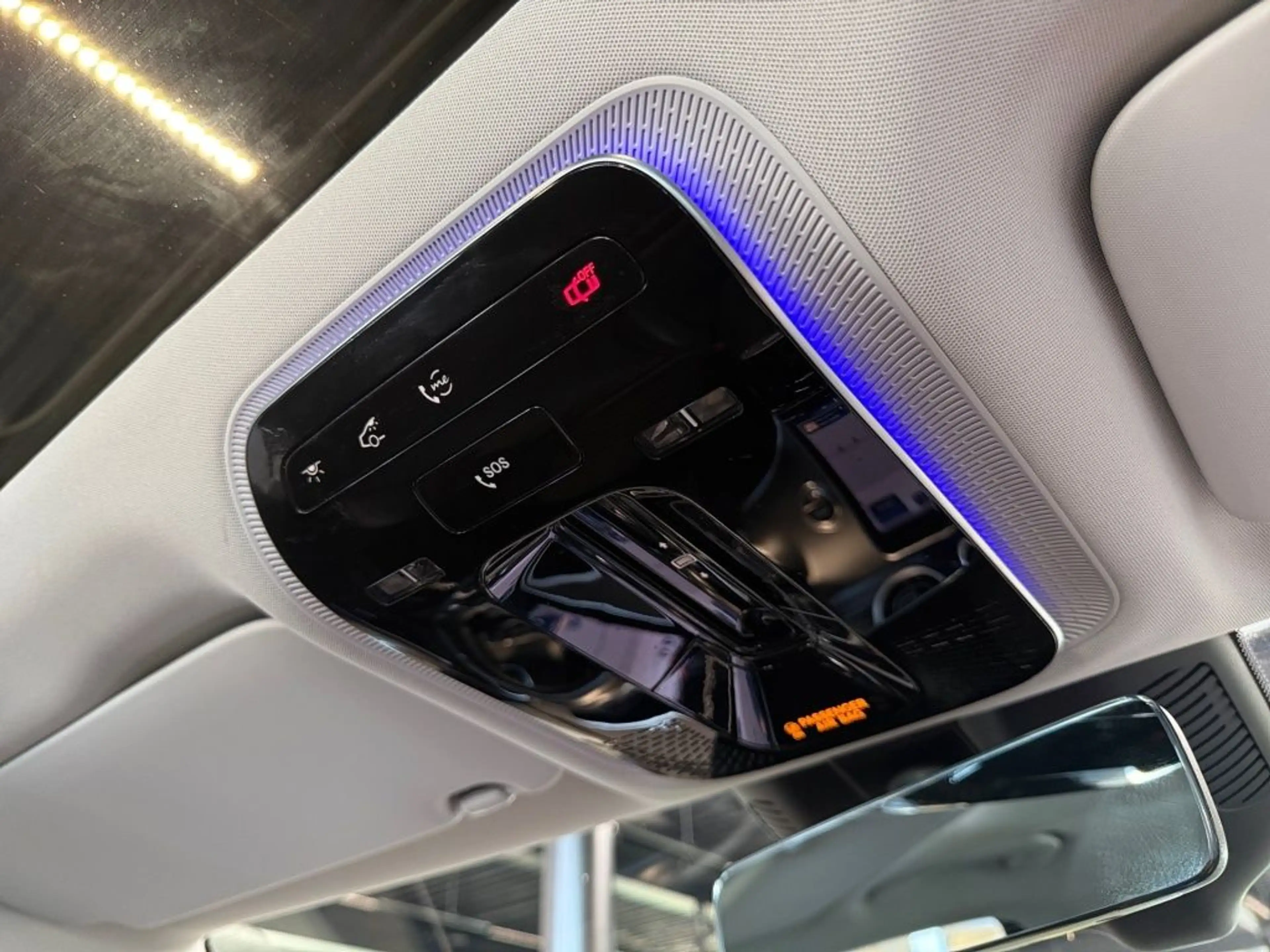 Mercedes-Benz C 220 d T AMG+PANO+RFK+AMBIENTE+TEMPOMAT+CARPLAY — photo 15