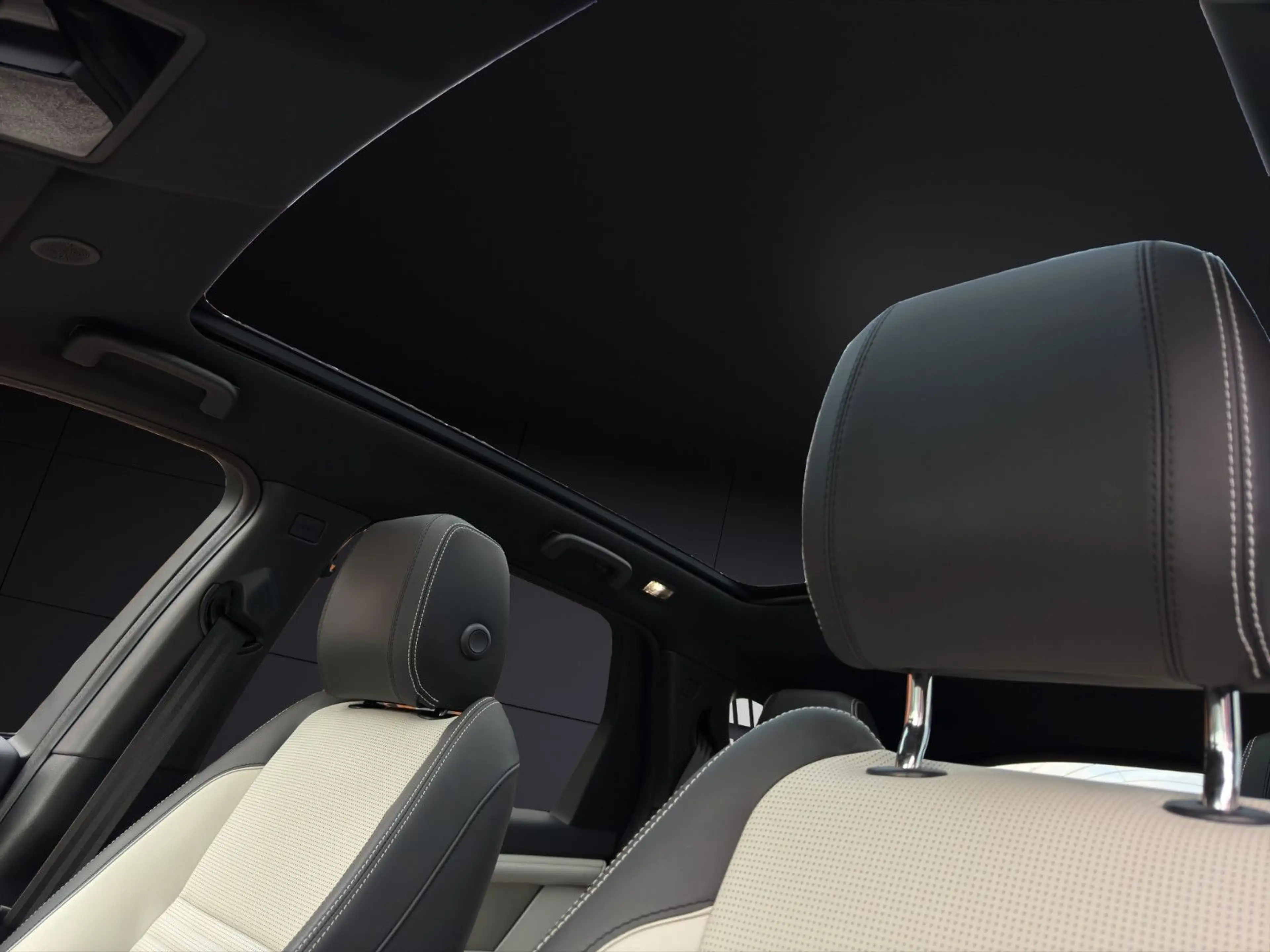 Land Rover Discovery Sport P300e HSE/Pano/Leder/Kamera/Shz — photo 19