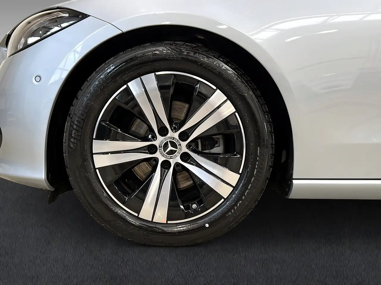 Mercedes-Benz C 180 T Avantgarde Burmester+Distronic+Totw.+LED 4