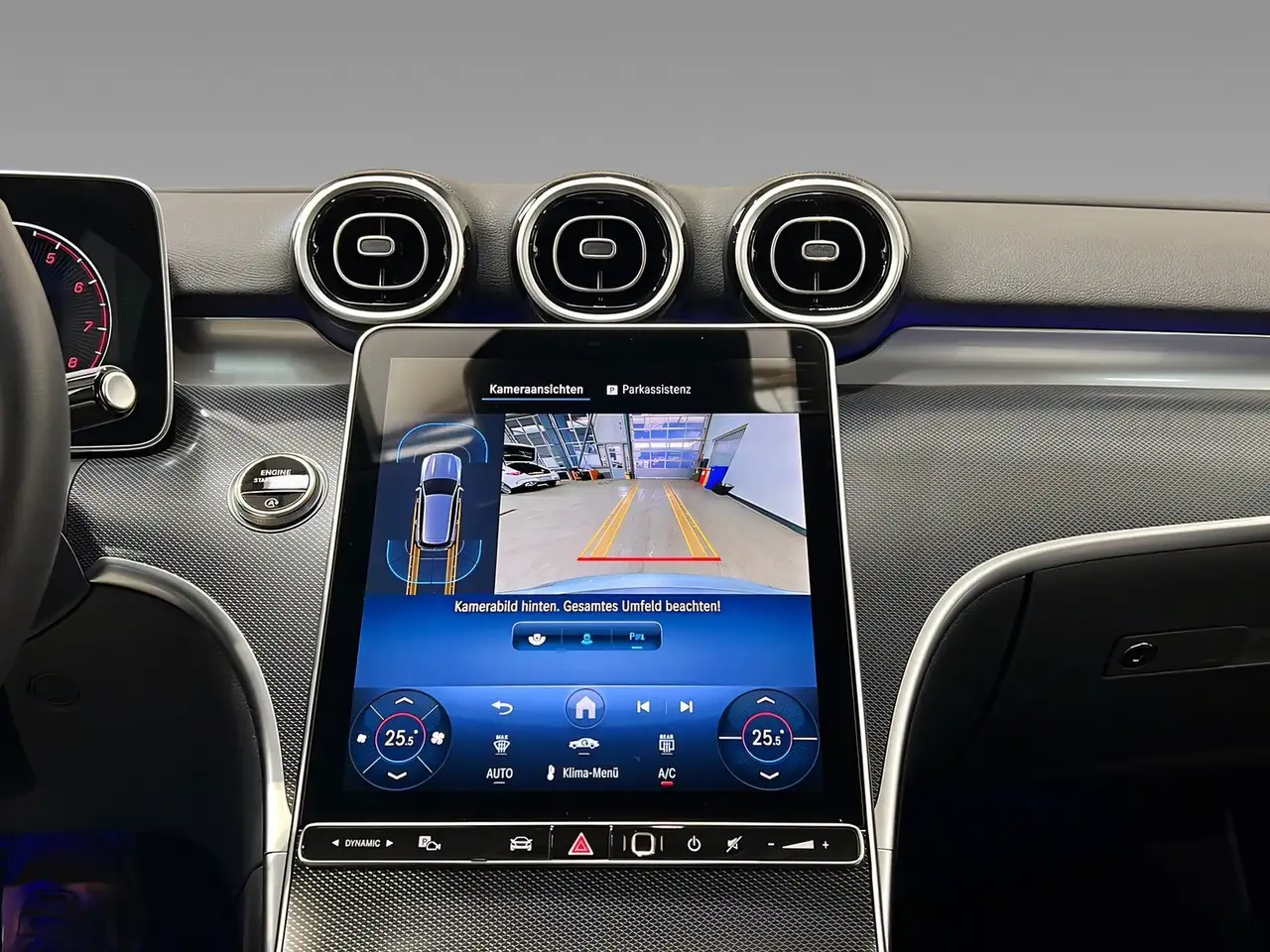 Mercedes-Benz C 180 T Avantgarde Burmester+Distronic+Totw.+LED 15