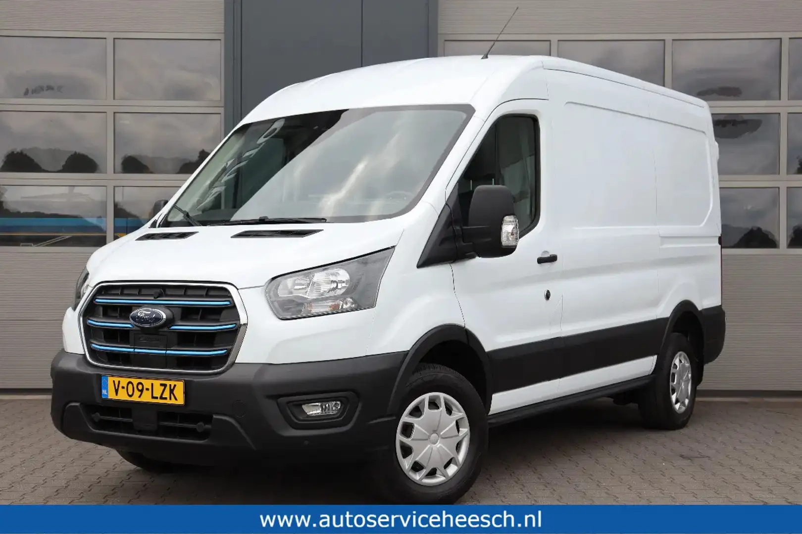 Ford E-Transit 390 68KWH L2H2 l 100% ELEKTRISCH l NAVI l CAMERA l Blanco - 1