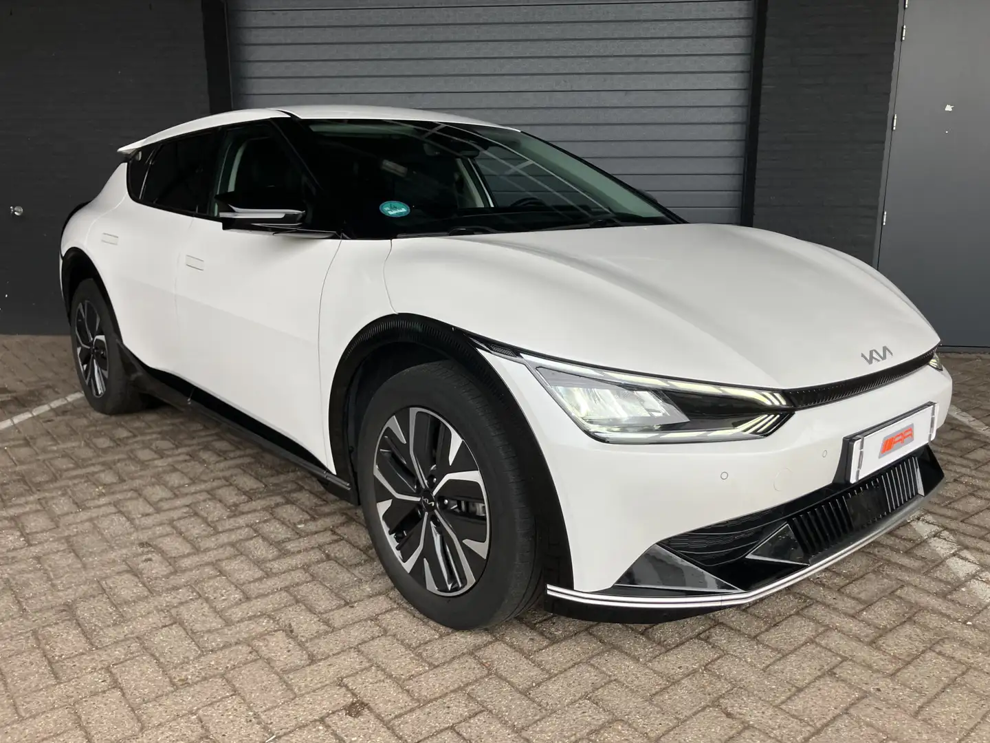 Kia EV6 Plus 77.4 kWh ACC-AHK-MERIDIAN SoH96% Blanc - 1