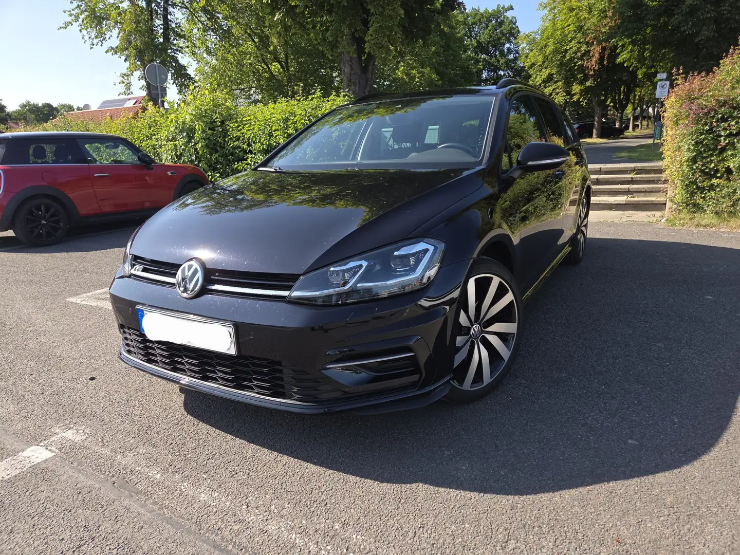 Volkswagen Golf Variant Highline R-line Schwarz - 1
