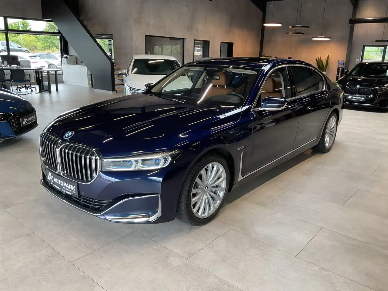 BMW 745