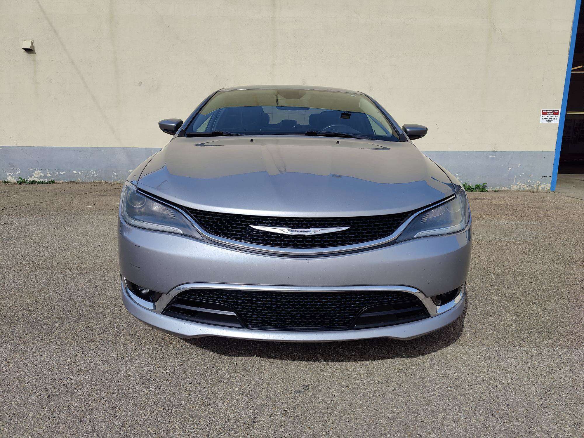 2016 Chrysler 200 C | NAV | Bluetooth | Backup Camera | — снимка 1