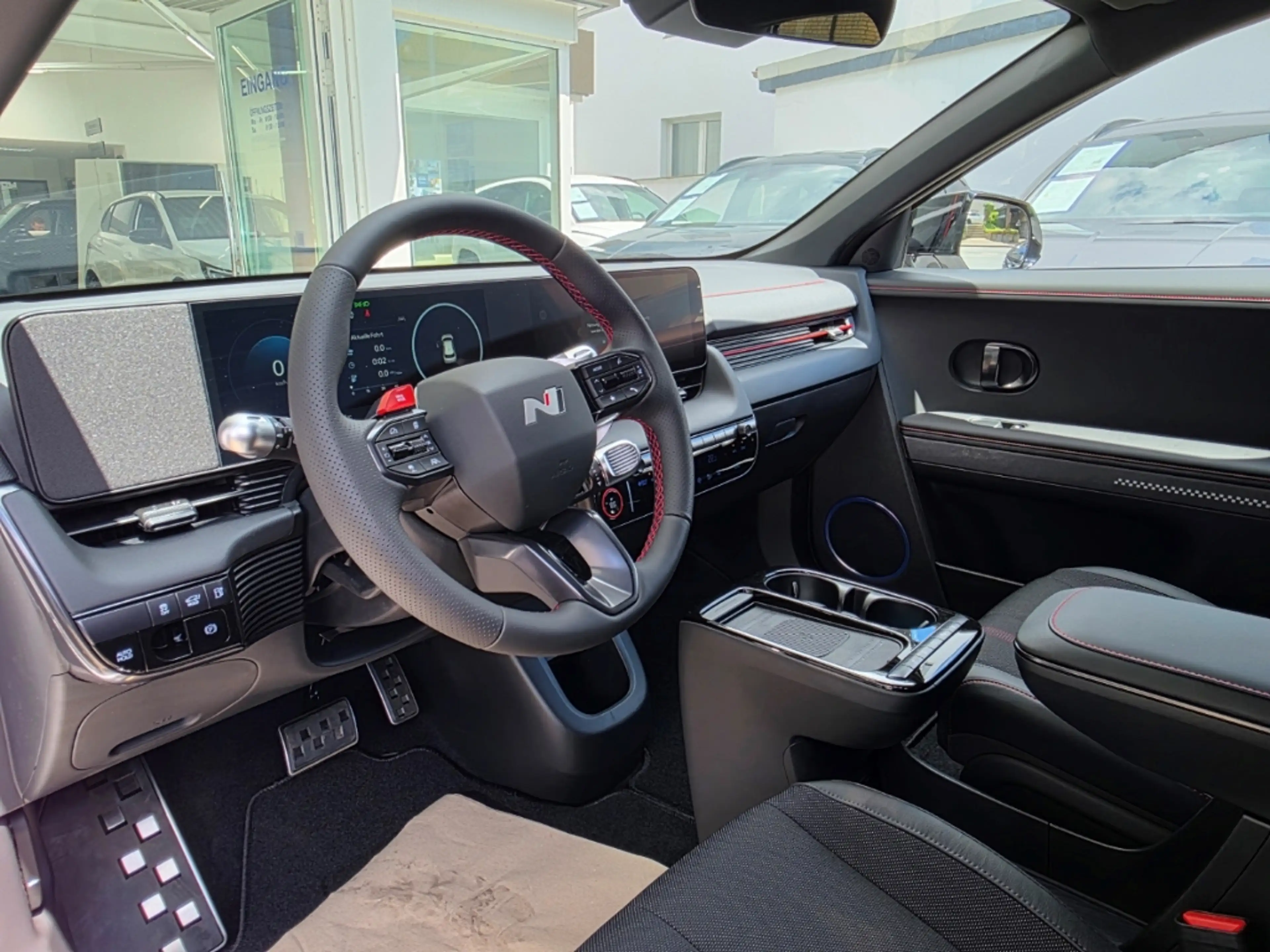 Hyundai IONIQ 5 84 kWh 2WD N Line MY26 / Matrix-LED / CarPlay / 20 — photo 10