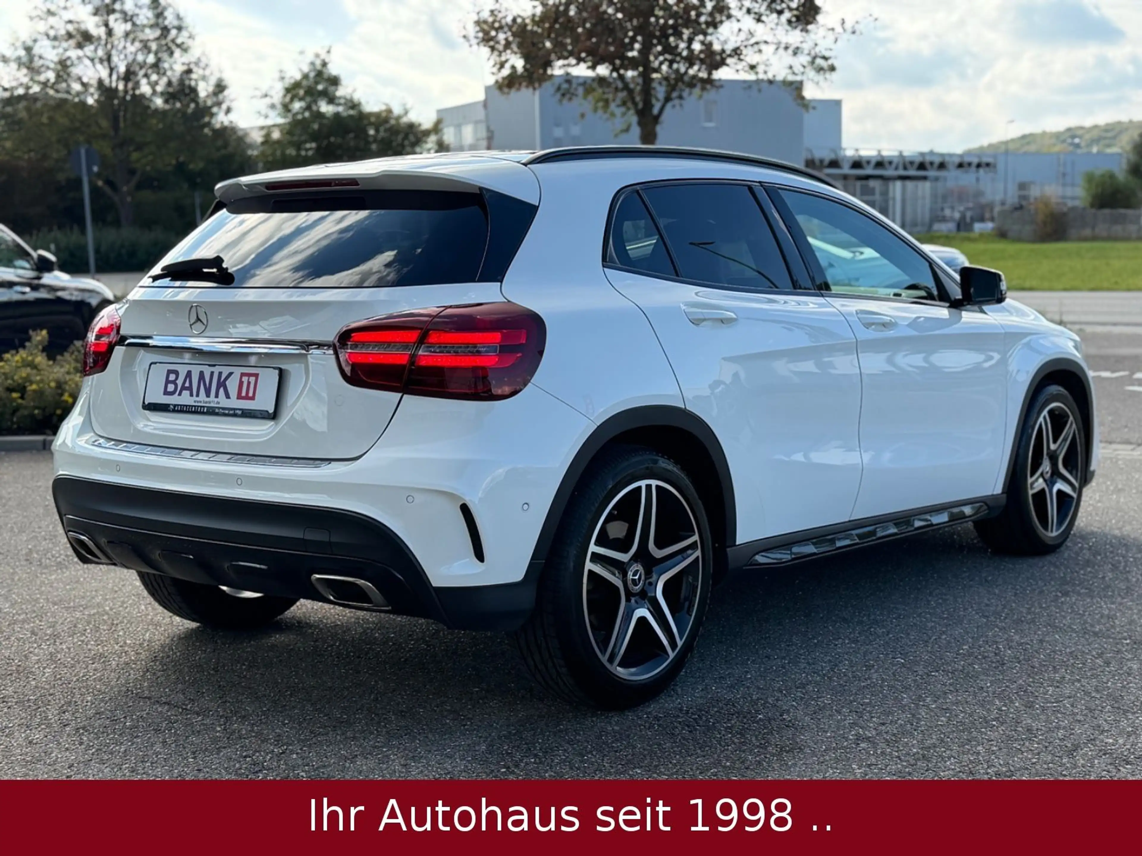 Mercedes-Benz GLA 200 AMG LINE *NIGHT PAKET/PANO/LED/NAVI* — photo 8
