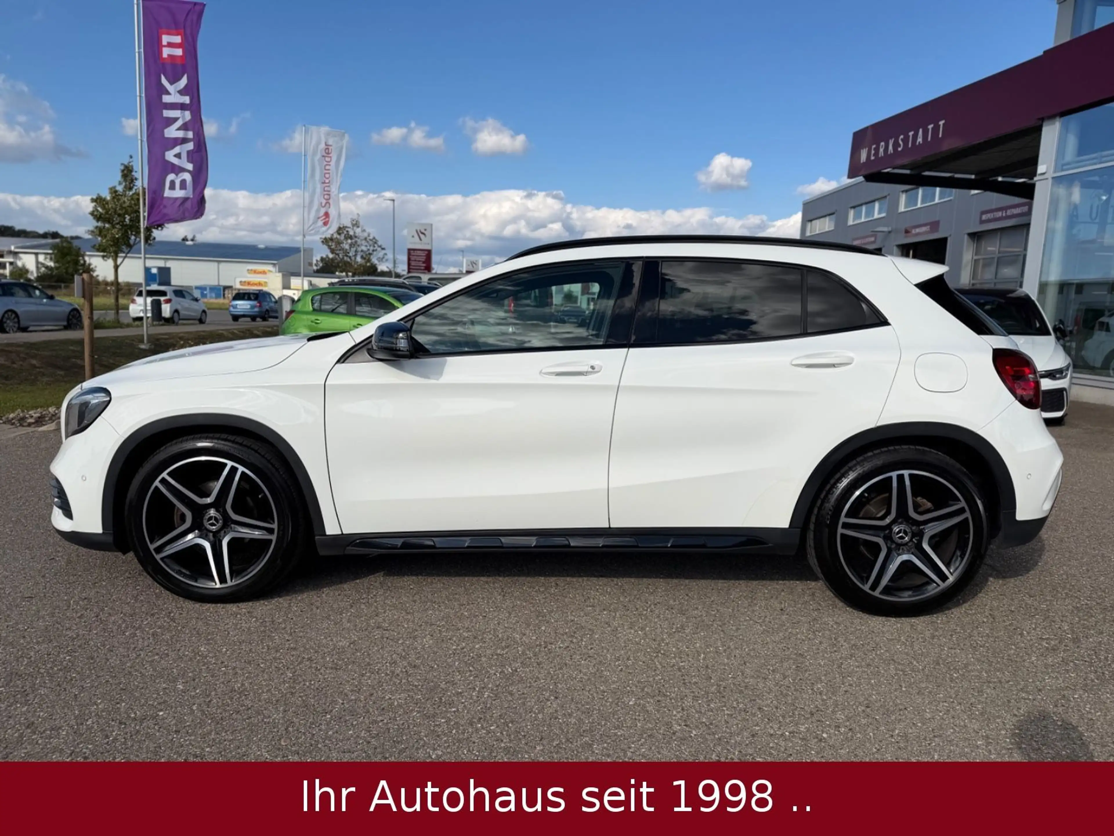 Mercedes-Benz GLA 200 AMG LINE *NIGHT PAKET/PANO/LED/NAVI* — photo 12