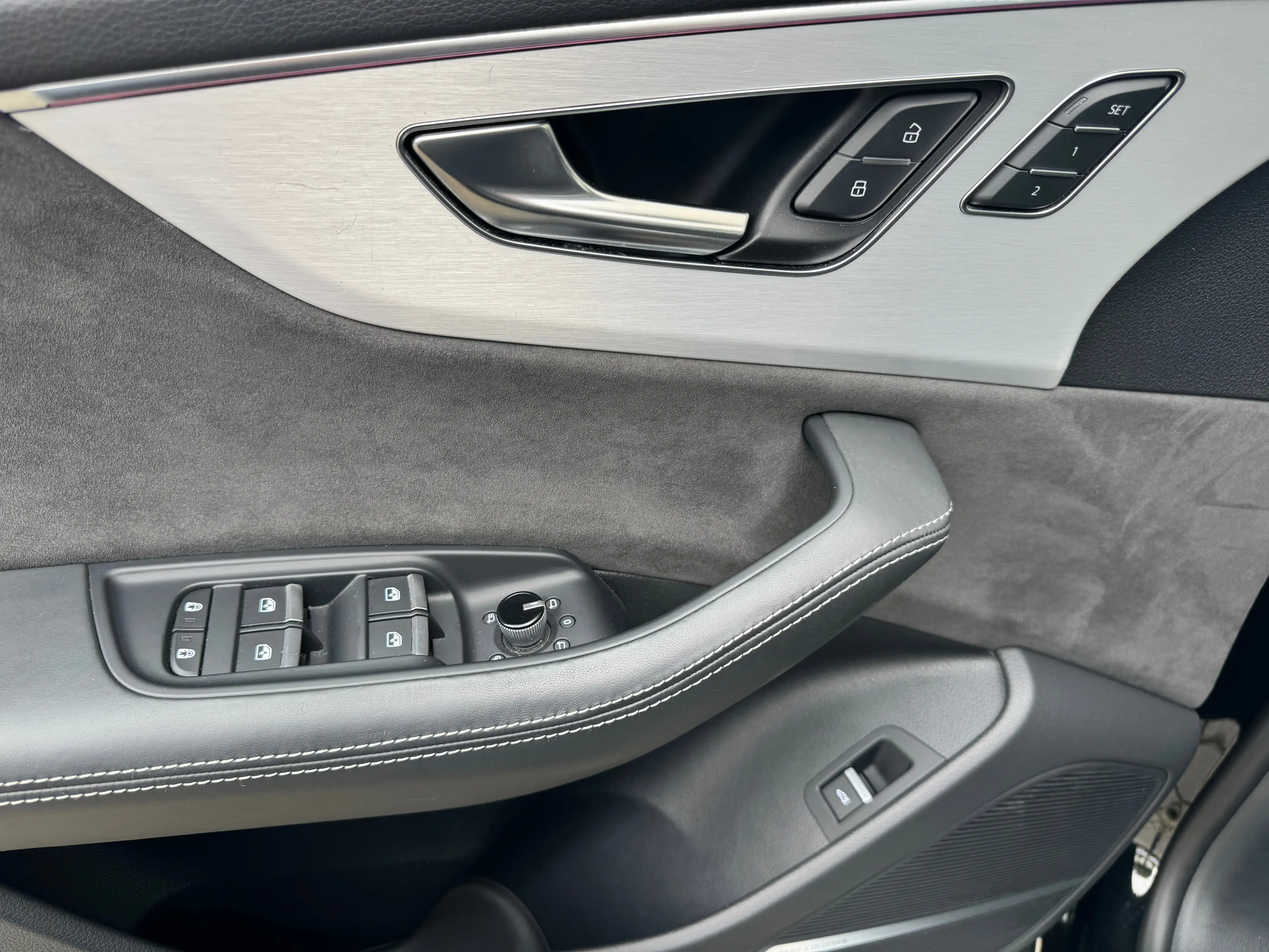Audi SQ8 Q8 S Q8 TFSI quattro tiptronic "Top-Ausstattung" NP 136 T€.. — photo 5