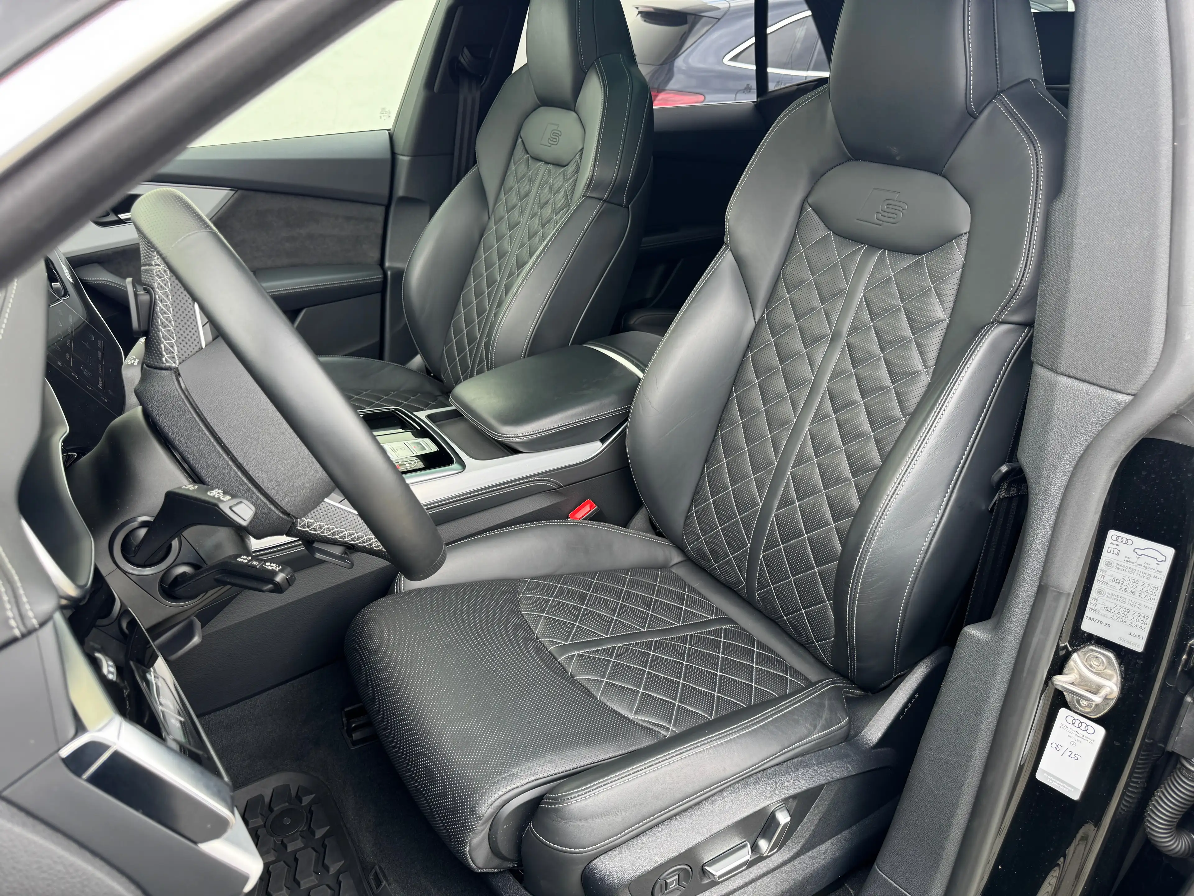 Audi SQ8 Q8 S Q8 TFSI quattro tiptronic "Top-Ausstattung" NP 136 T€.. — photo 8