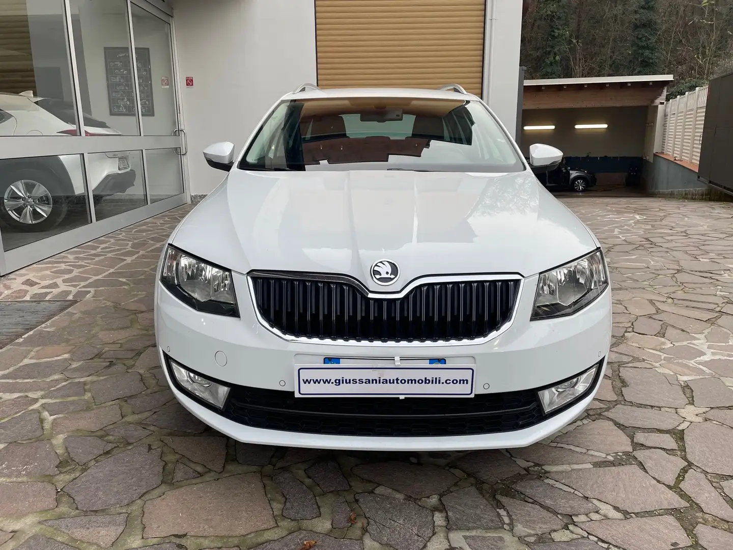 Skoda Octavia Wagon 1.4 tsi g-tec Executive 110cv UNICO PROPRIET Weiß - 2