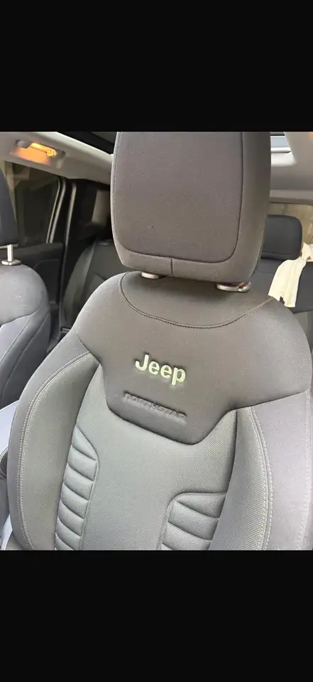 Jeep Renegade 2026 — фото 9