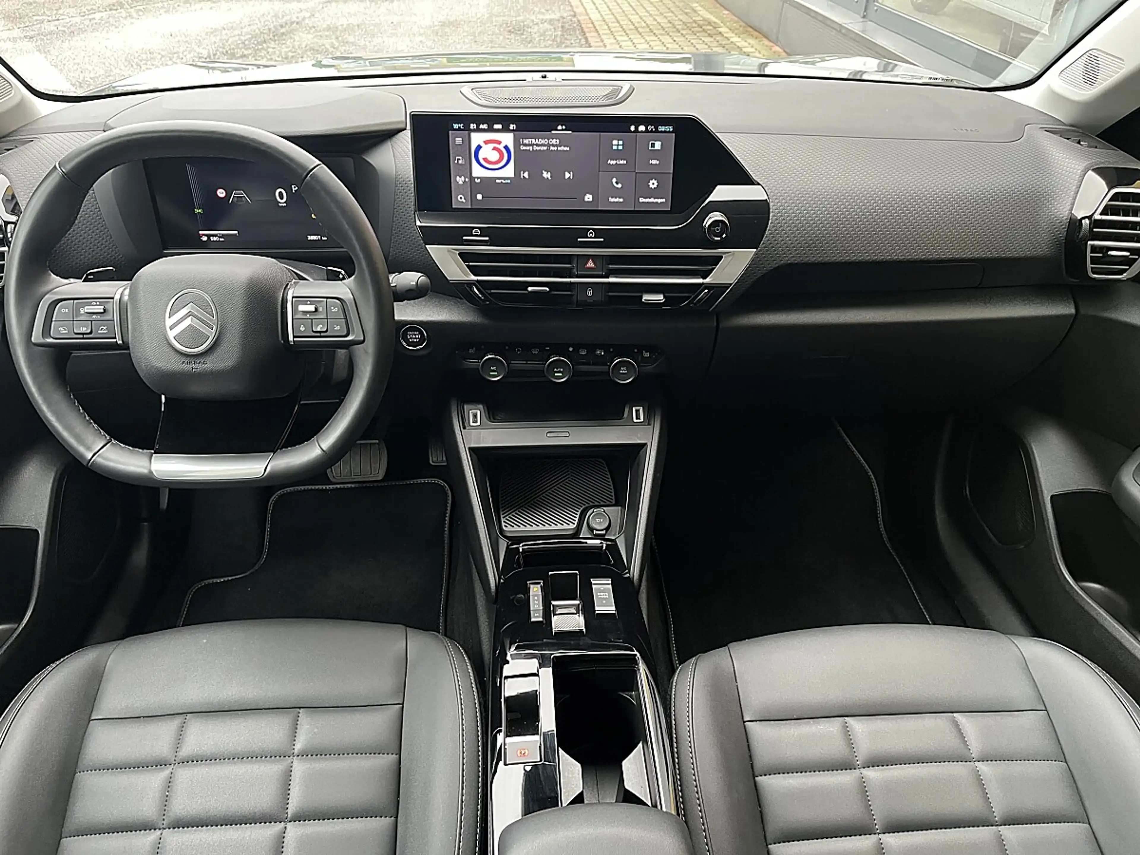 Citroen C4 PureTech 130 EAT8 Max!NAVI,KAMERA,LED,ACC,TOP! — photo 9