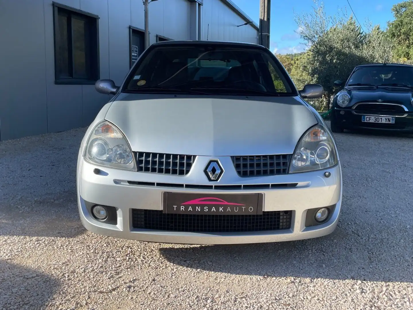 Renault Clio RS 2.0i 16V 172ch Phase 2 / Distribution Faite Gris - 2