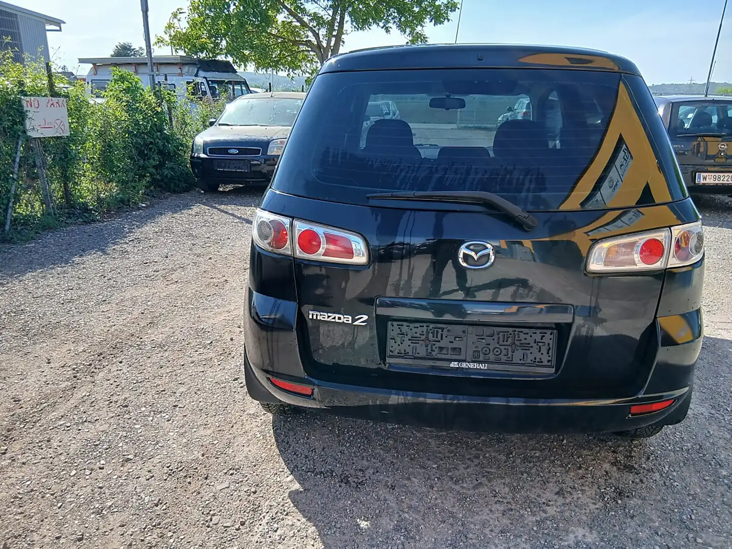Mazda 2 Mazda2 1,6i GT Schwarz - 2