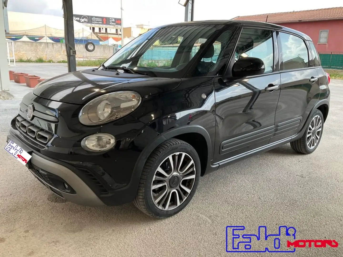 Fiat 500L 1.4 95 CV S&S Cross Noir - 1