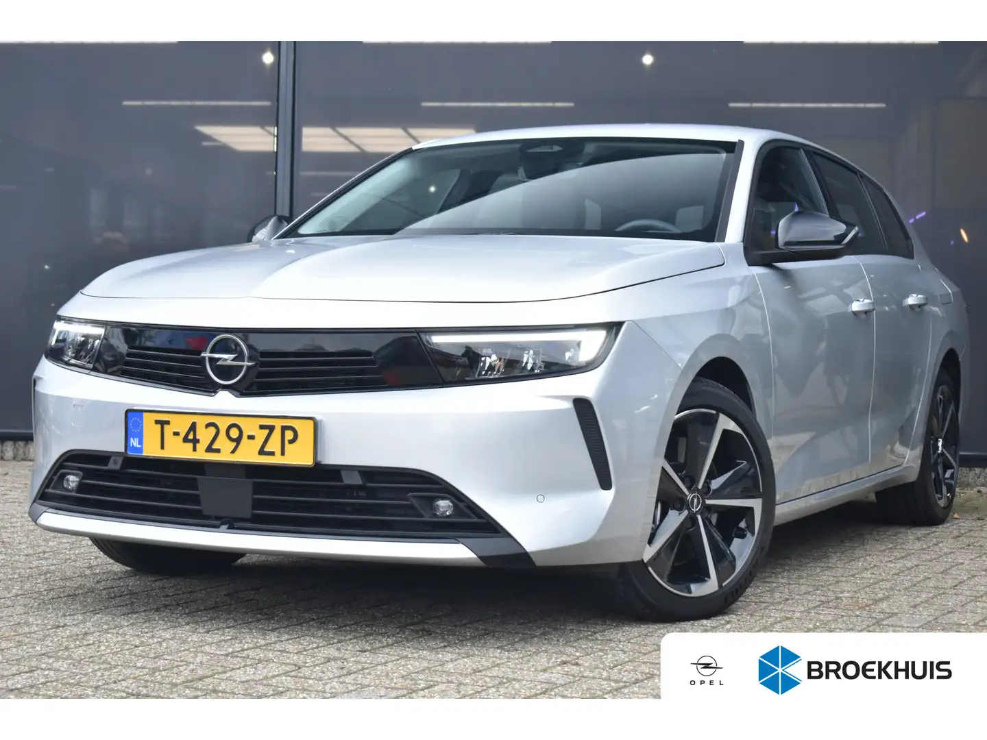 Opel Astra Sports Tourer 1.6 Turbo Plug-In Hybrid 180pk Autom Grijs - 1