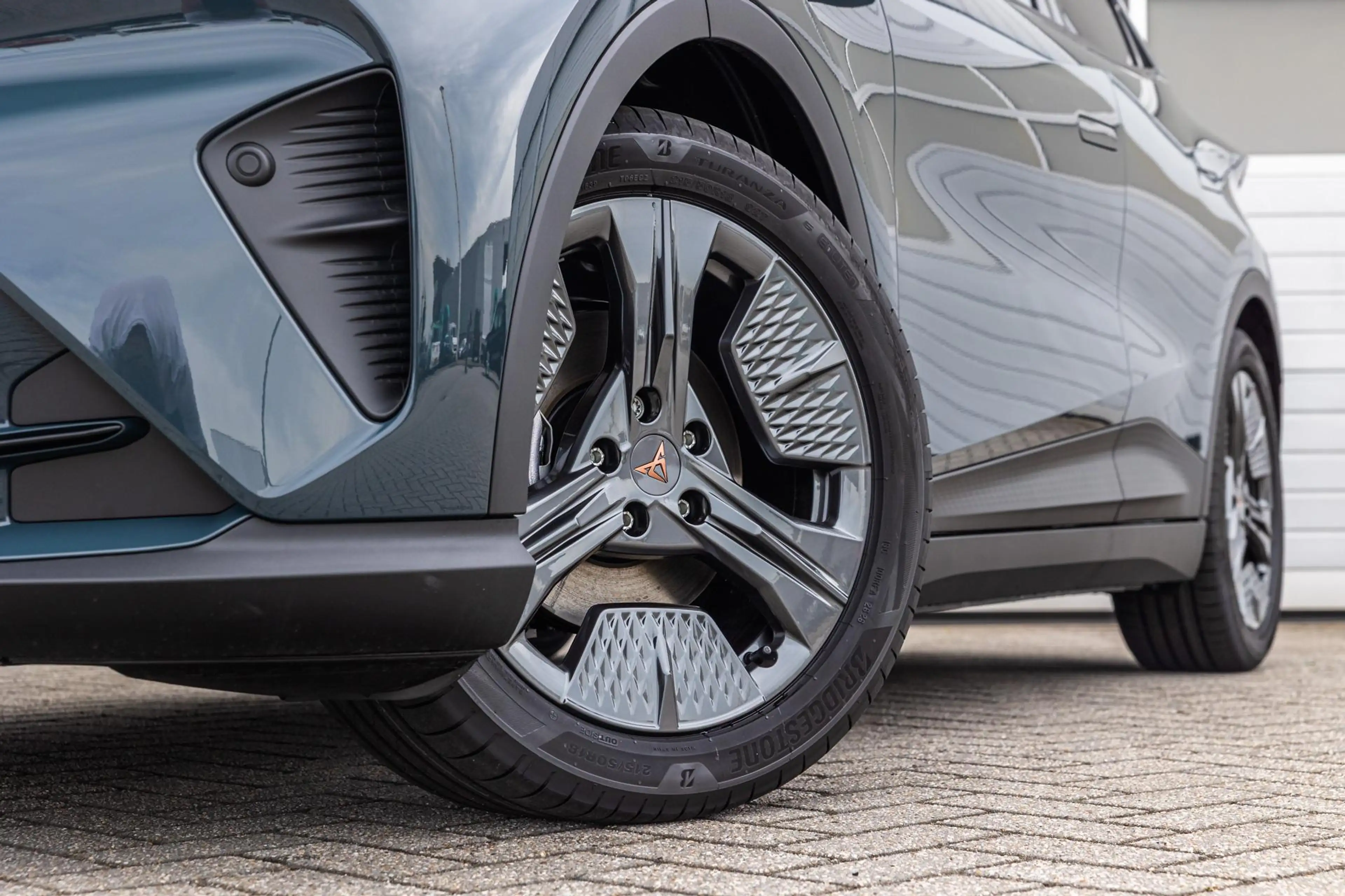 CUPRA Raval Business First Edition 211pk 56 kWh | Velgen 18'' — photo 6