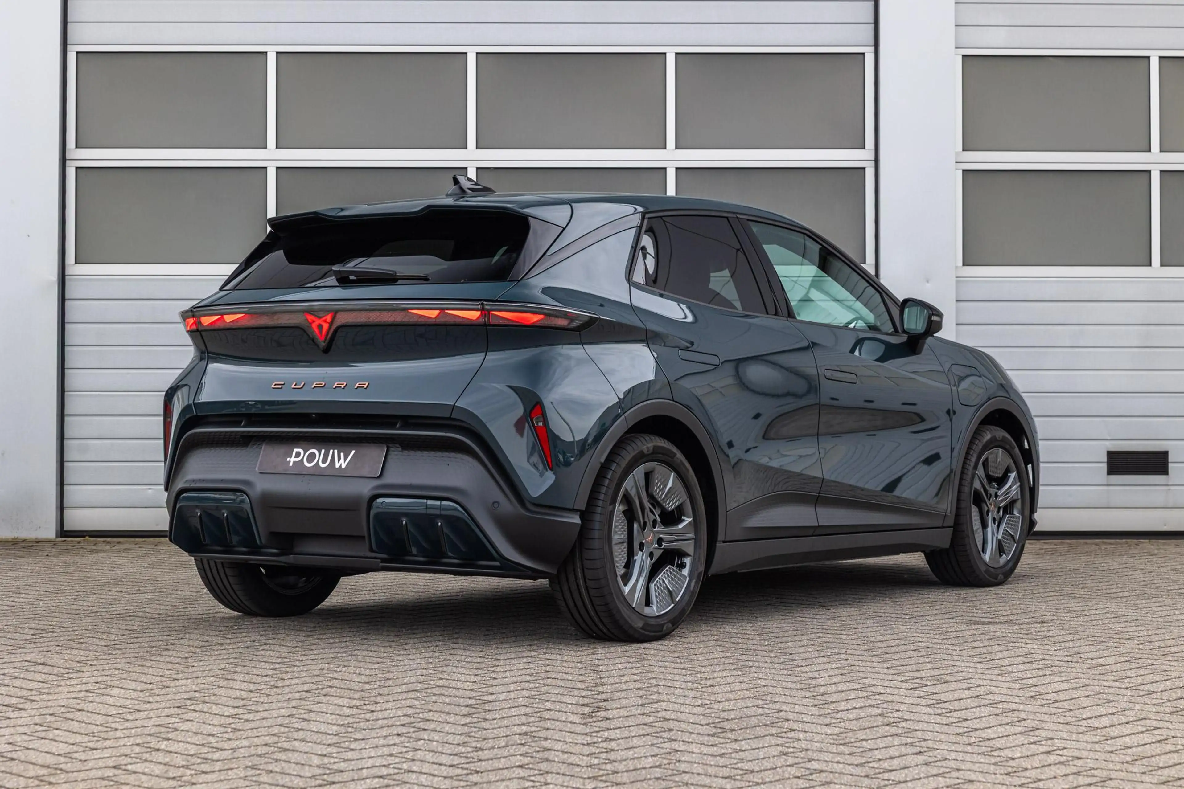 CUPRA Raval Business First Edition 211pk 56 kWh | Velgen 18'' — photo 2