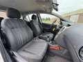 Opel Corsa 1.2-16V Business 5 deurs 80PK! NIEUWE APK! 1e EIGE Wit - thumbnail 15