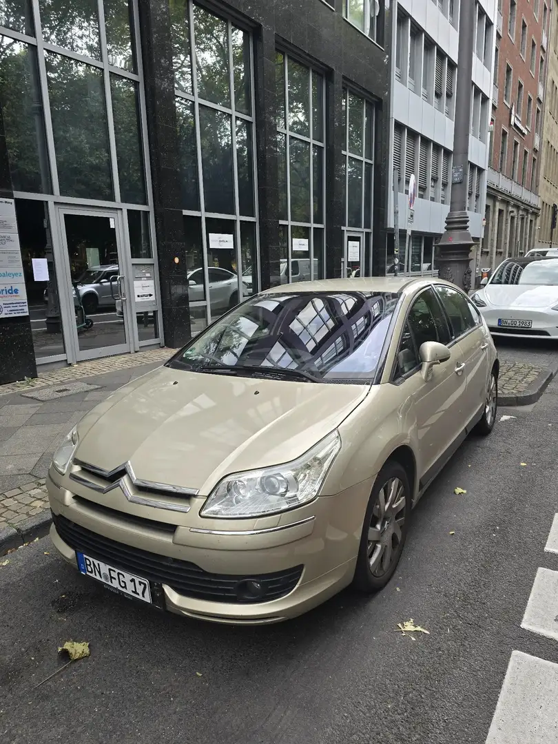 Citroen C4 2.0 HDi FAP Exclusive - 2