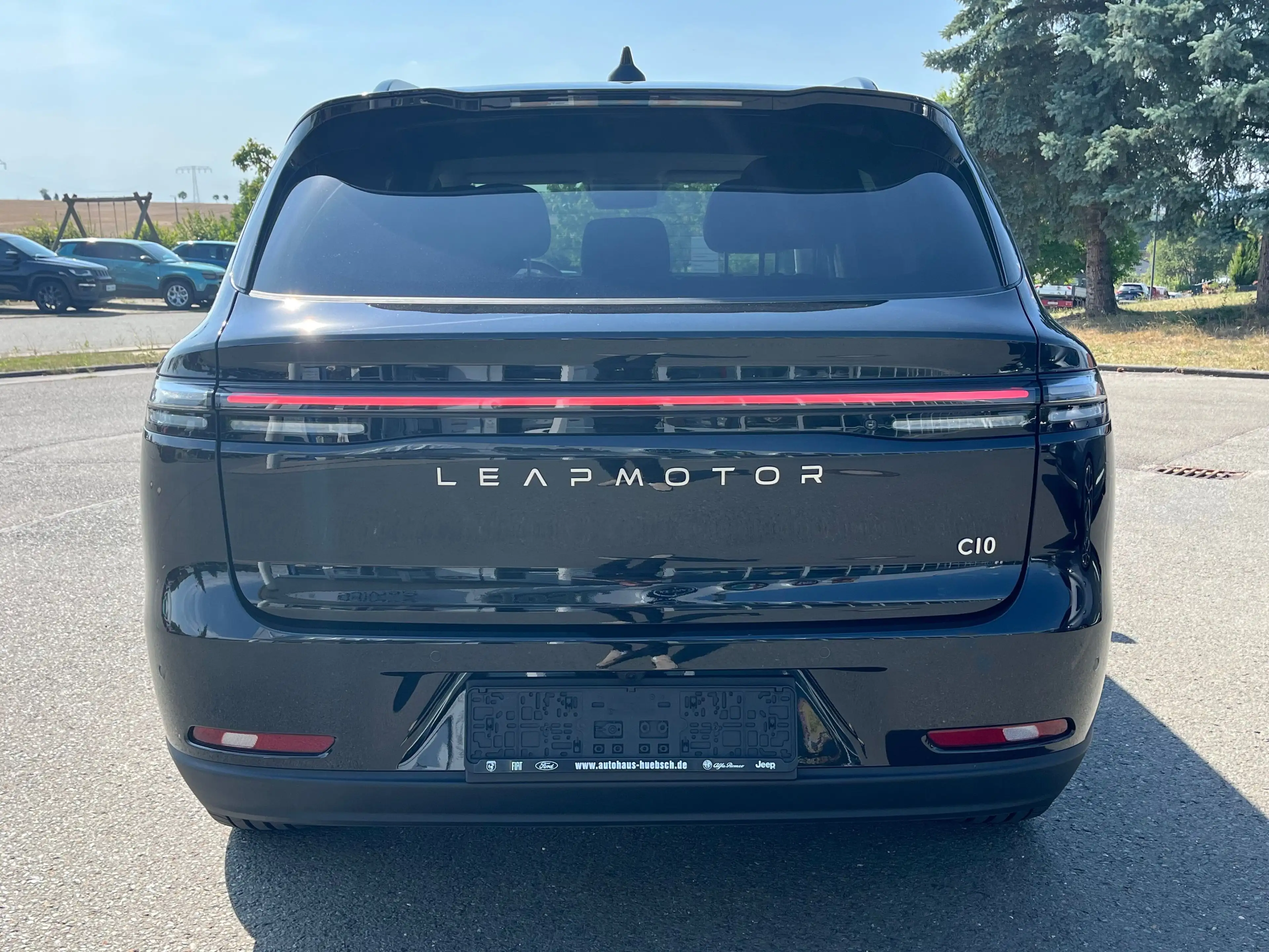 Leapmotor C10 160 kW Design — photo 4