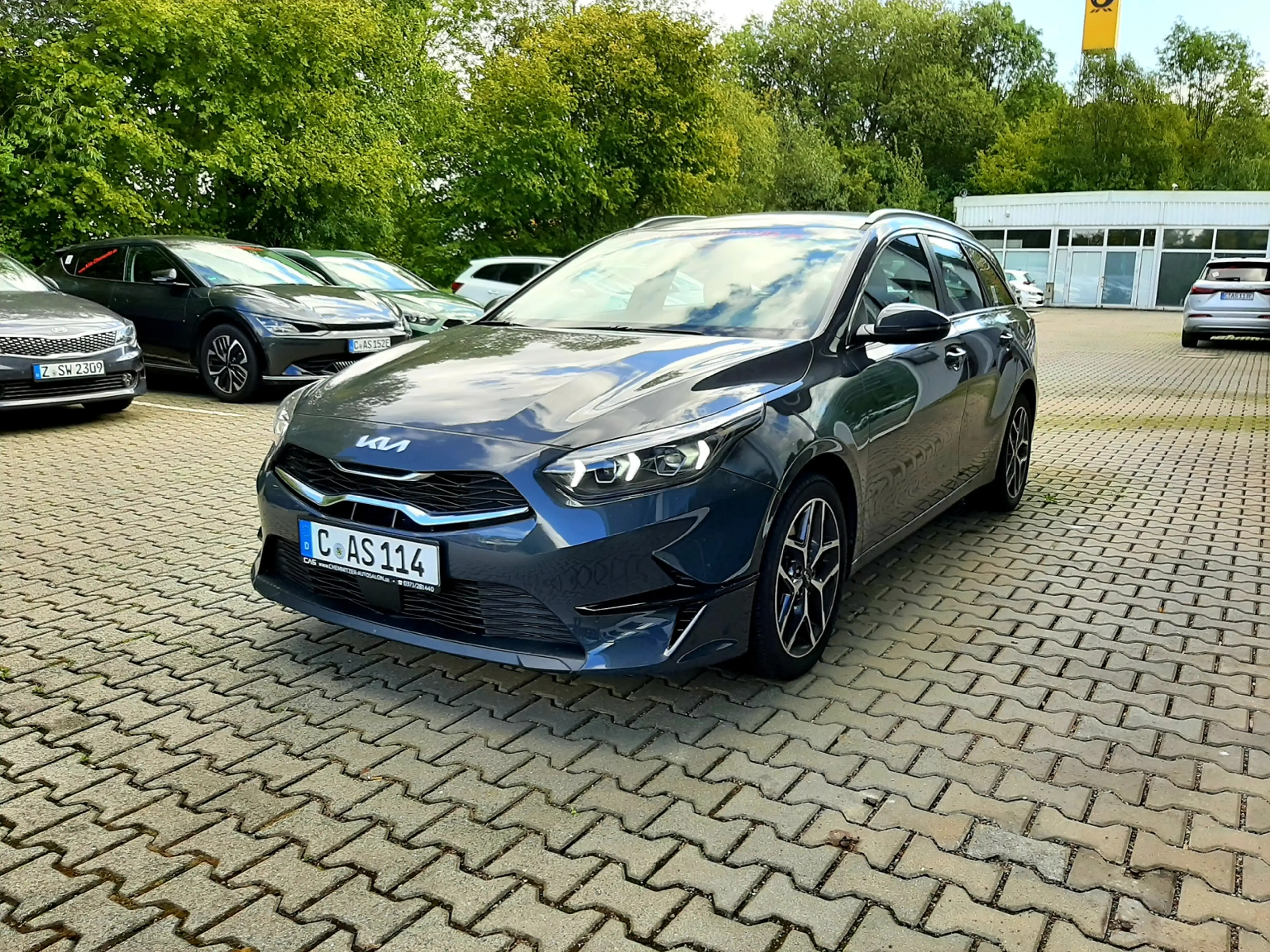 Kia Ceed SW / cee'd SW 1.5T DCT7 140 Spirit STD MJ25 — photo 3