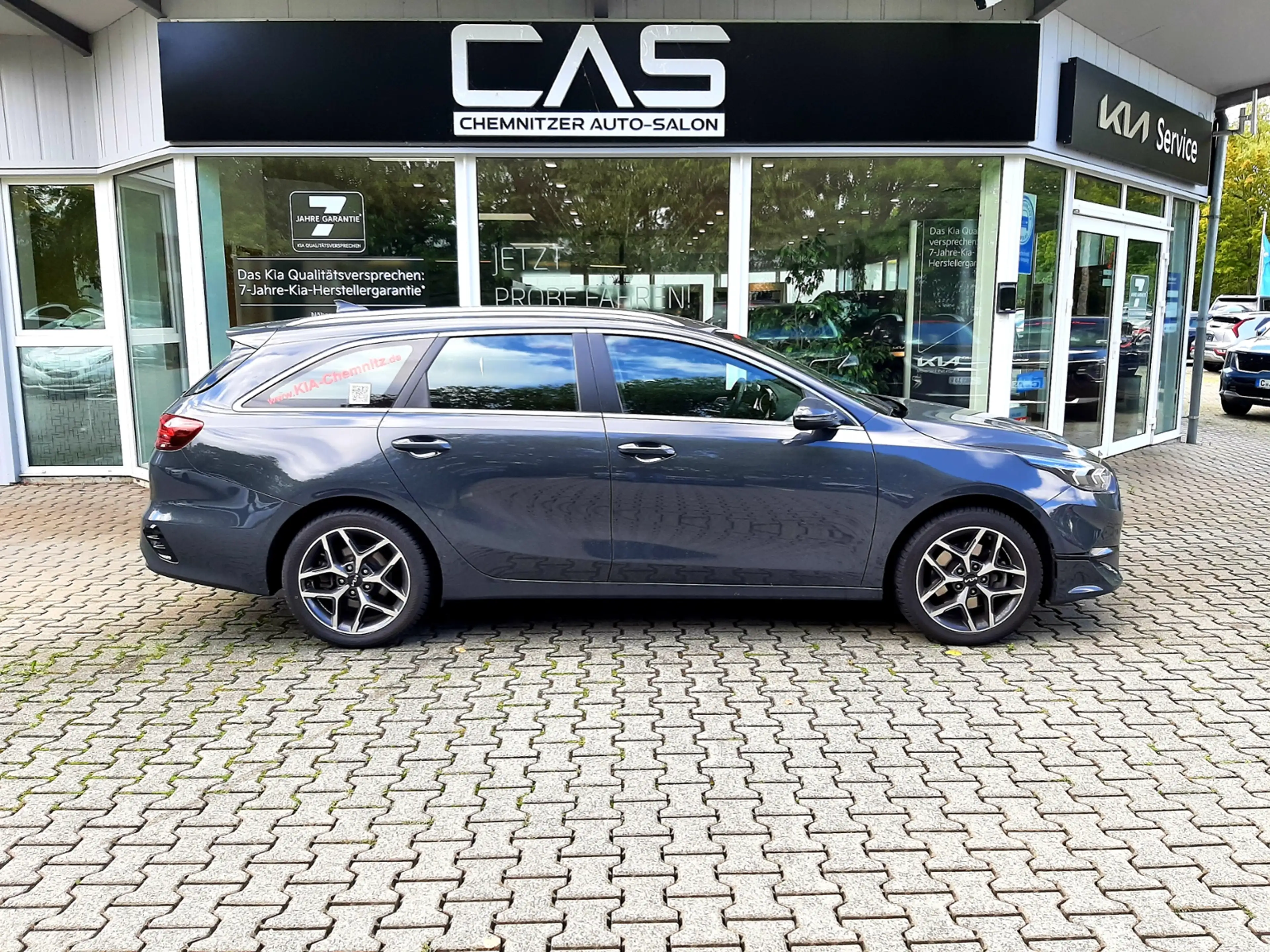 Kia Ceed SW / cee'd SW 1.5T DCT7 140 Spirit STD MJ25 — photo 2