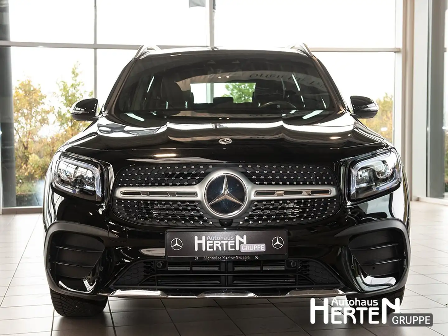 Mercedes-Benz GLB 200 AMG+LED+R-KAMERA+AMBIEMTE+19"ZOLL+DAB+ Schwarz - 2