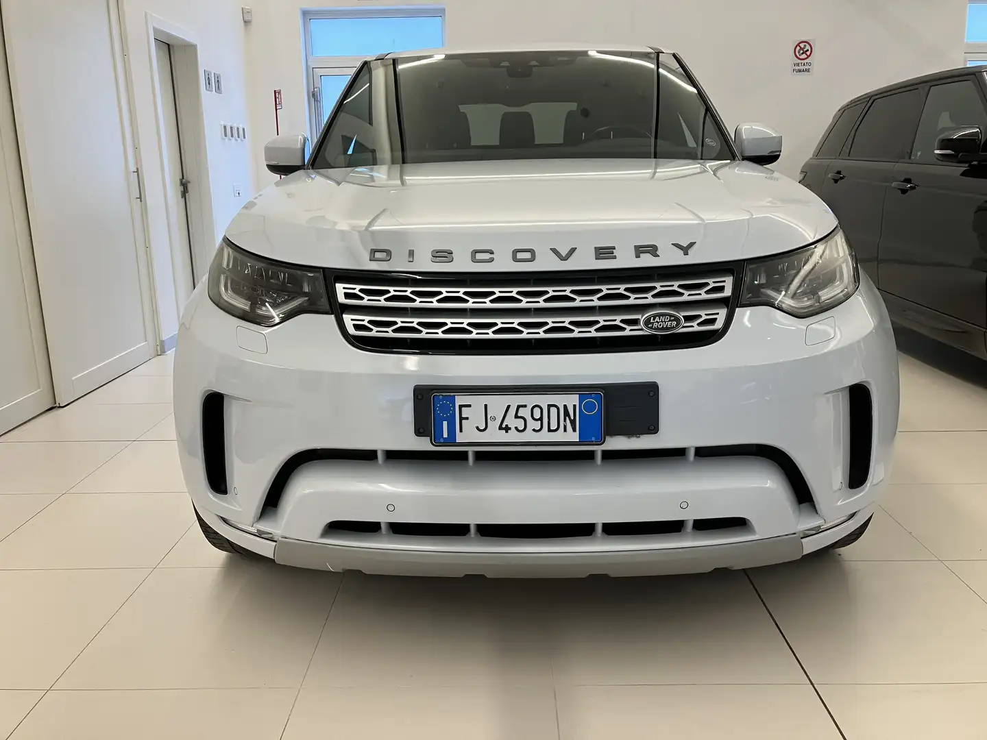 Land Rover Discovery Discovery 2.0D HSE 240cv 7POSTI Blanc - 2