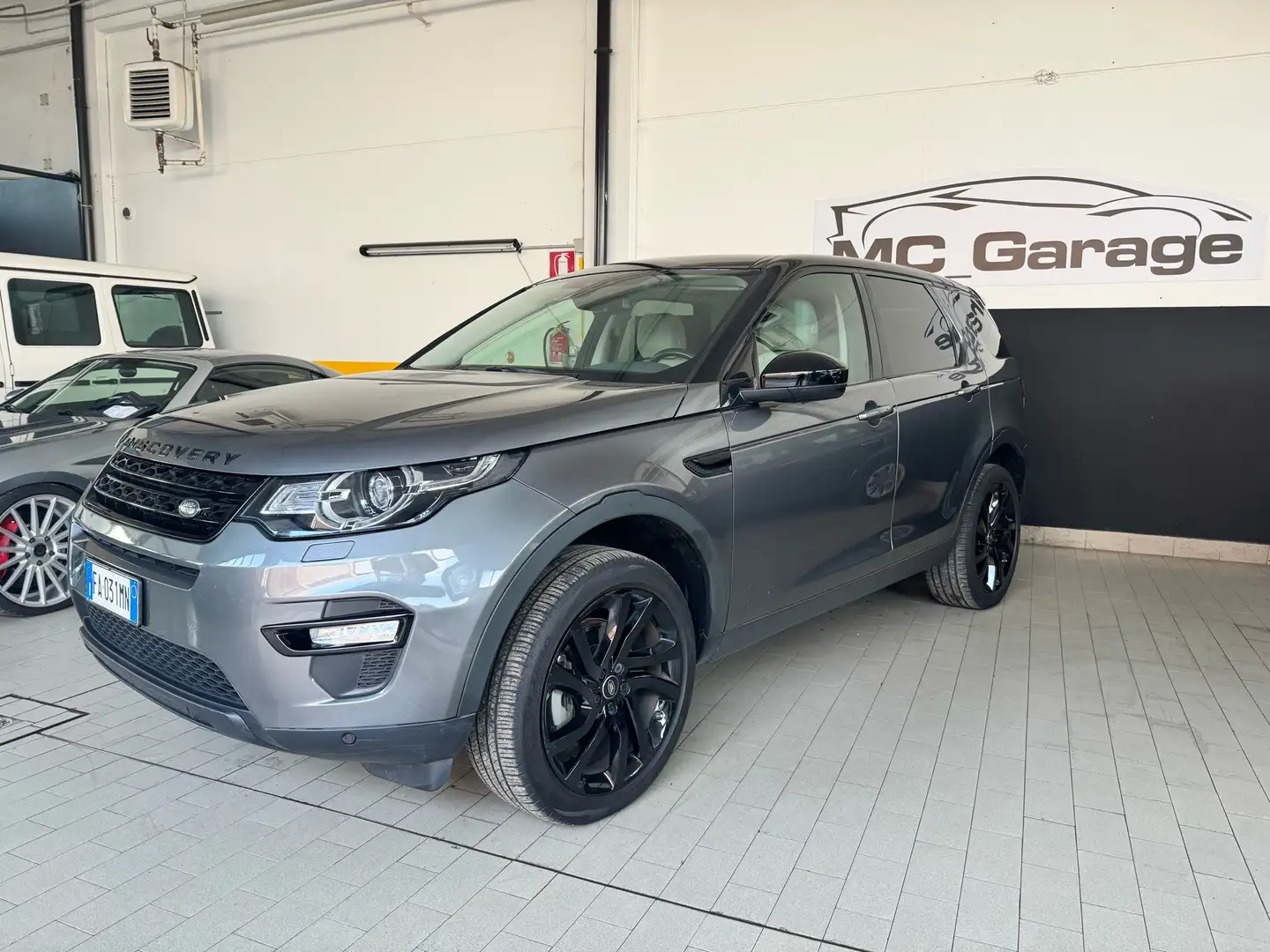 Land Rover Discovery Sport 2.0 td4 HSE awd 180cv auto - 1
