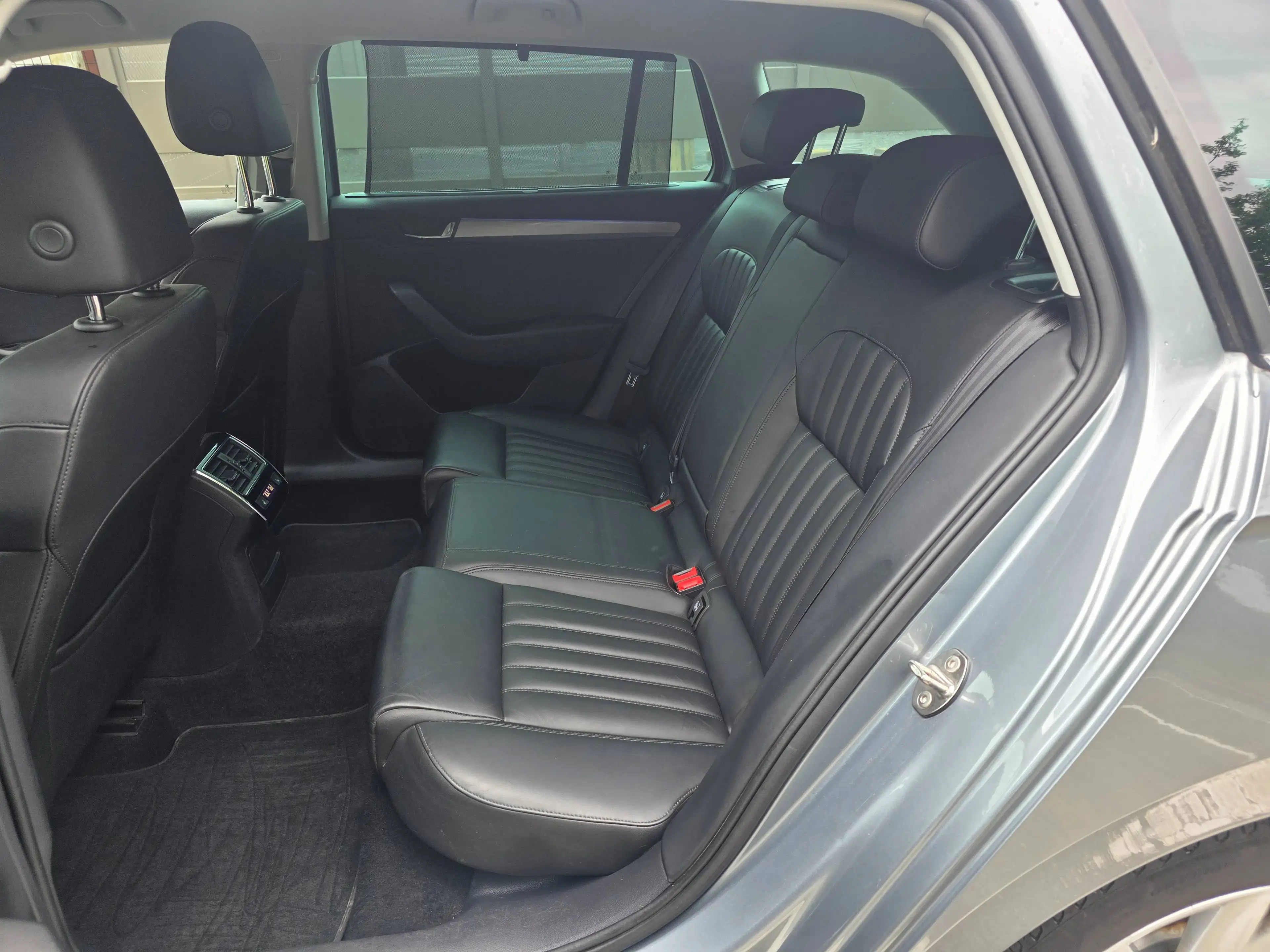 Skoda Superb Combi 1.5 TSI ACT DSG 2019' 1°EIG. 71000KM FULL OPTIES PERFECTE STAAT !! — photo 16