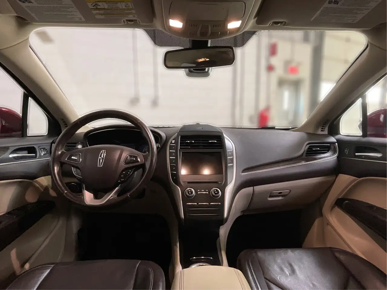 Lincoln MKC снимка Lincoln MKC