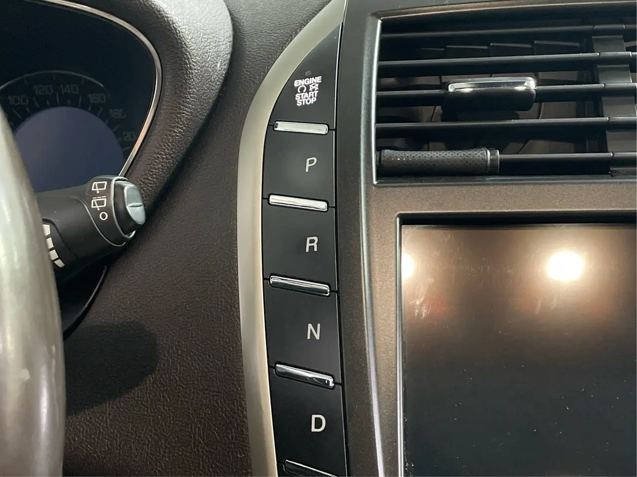 Lincoln MKC снимка Lincoln MKC