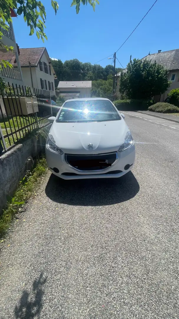 Peugeot 208 1.4 HDi 68ch BVM5 Active - 2