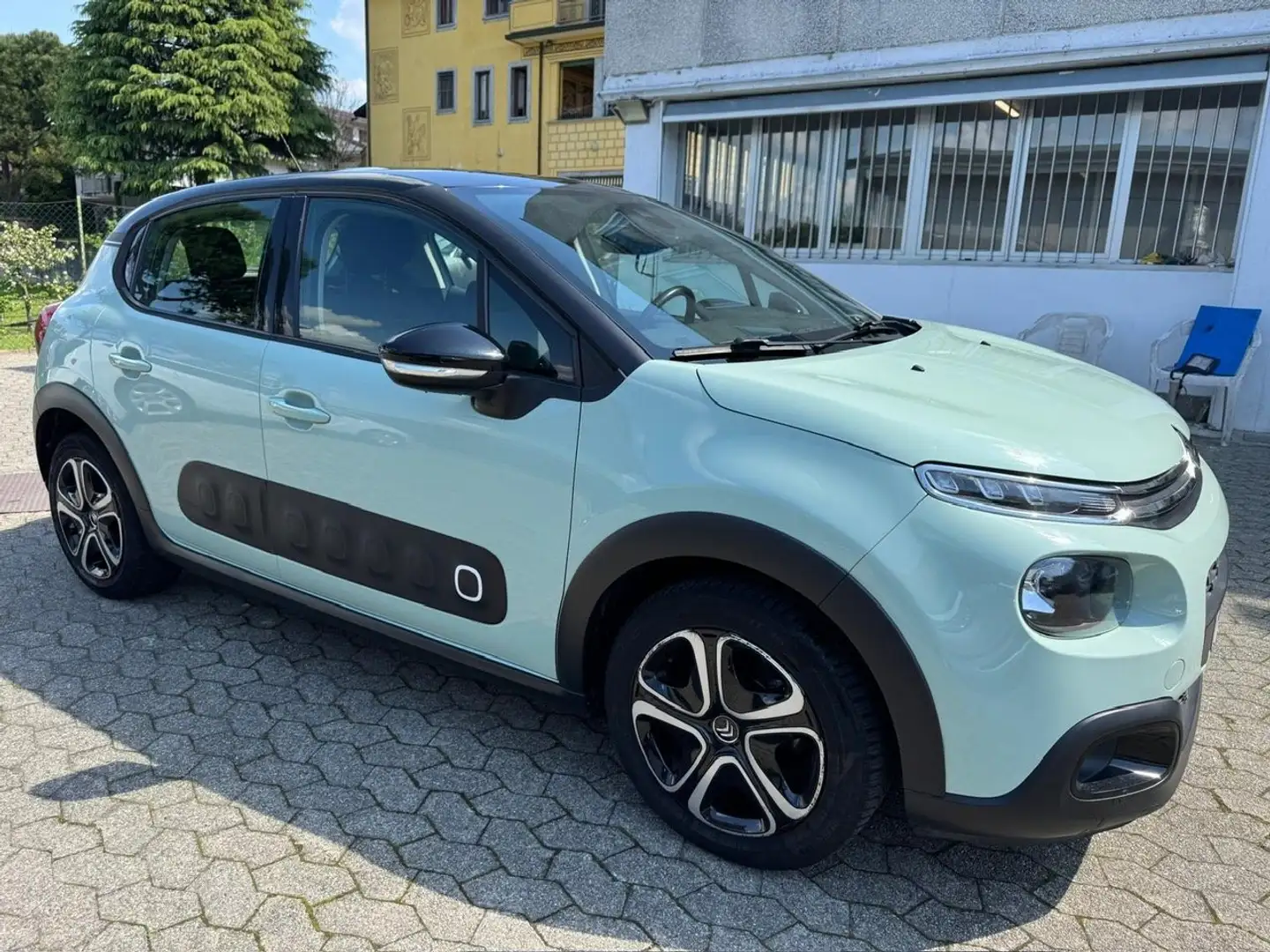 Citroen C3 1.2 Puretech Shine GPL 82CV*EURO6B*NEOPATENTATI - 1