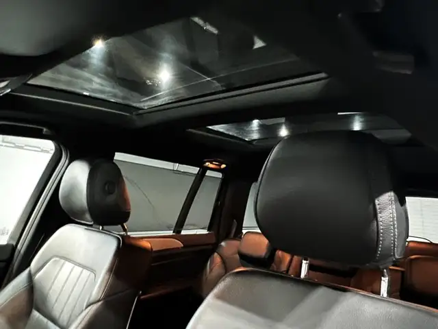 Mercedes-Benz GLS view 9