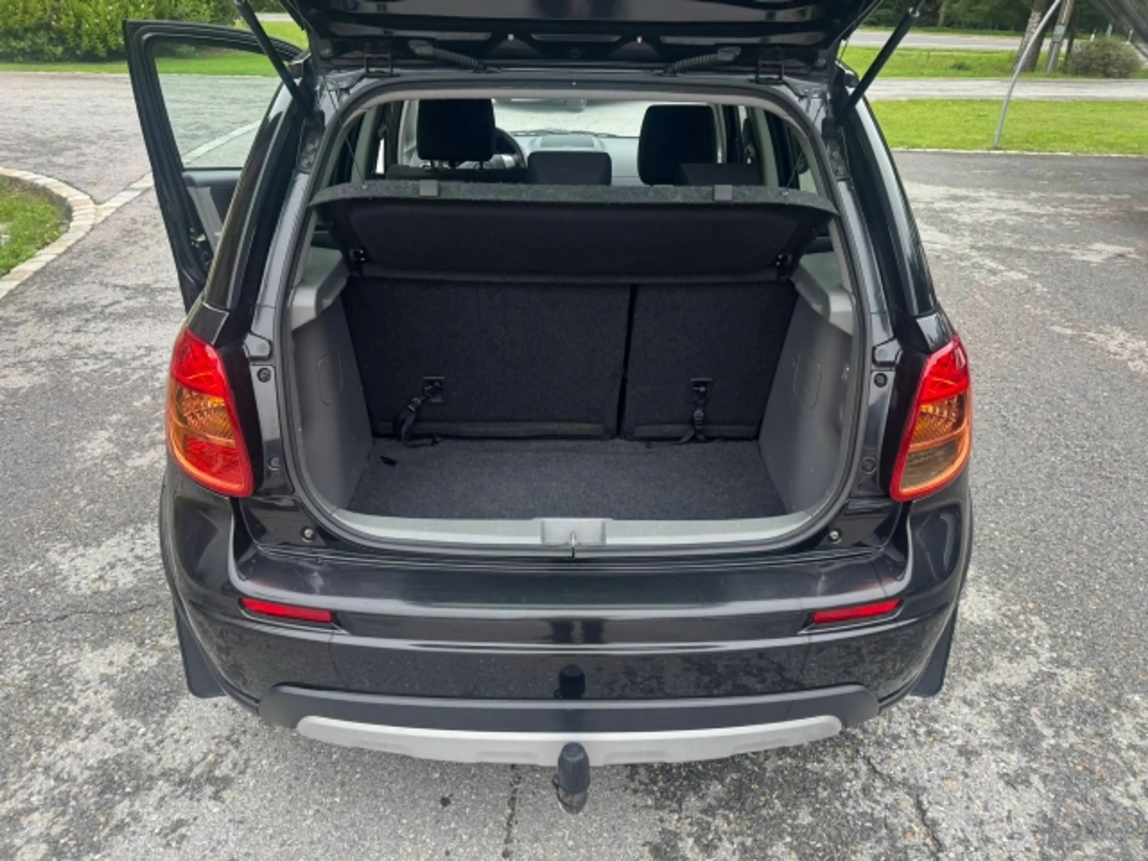 Suzuki SX4 SX4 1,6 GLX 5DR 4WD Navigator — photo 6
