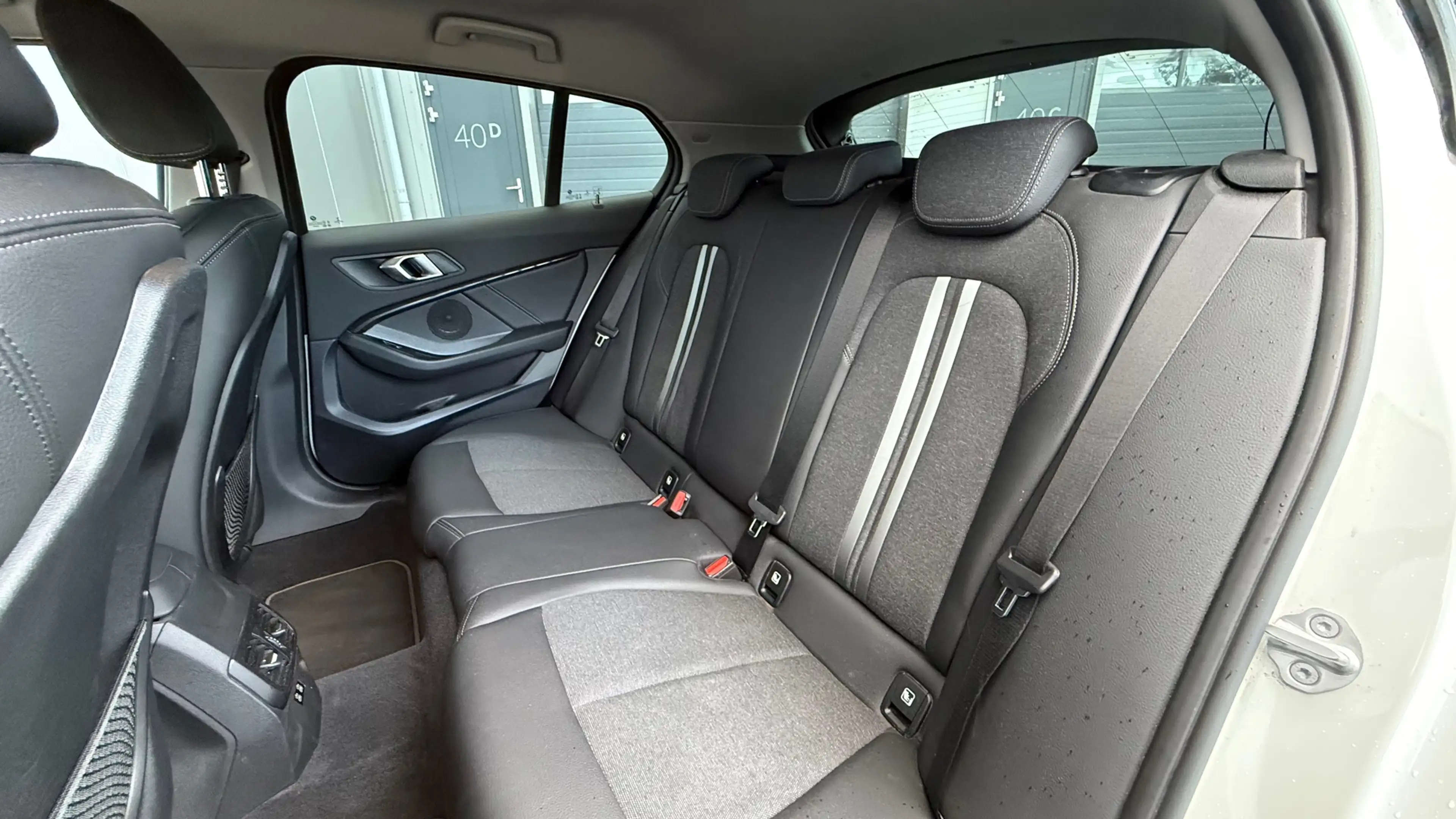 BMW 118 1-serie 118i M-Pakket 2020 CarPlay Navi Stoelverwa — photo 21