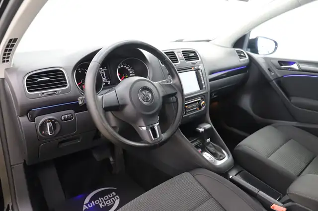 Volkswagen Golf view 13