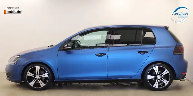 Volkswagen Golf view 4