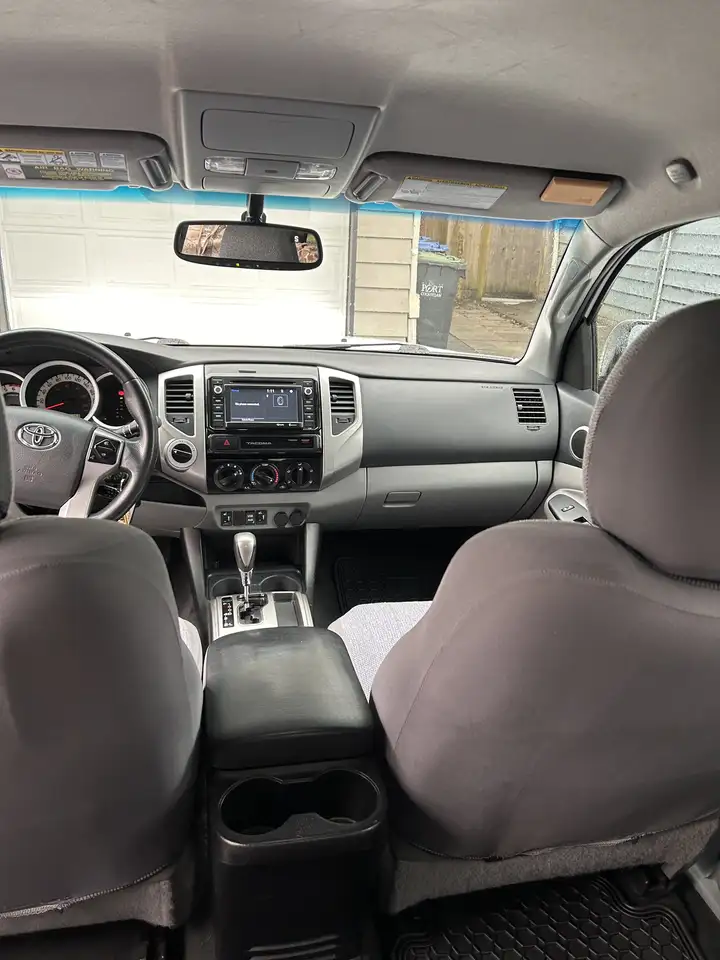 Toyota Tacoma снимка Toyota Tacoma